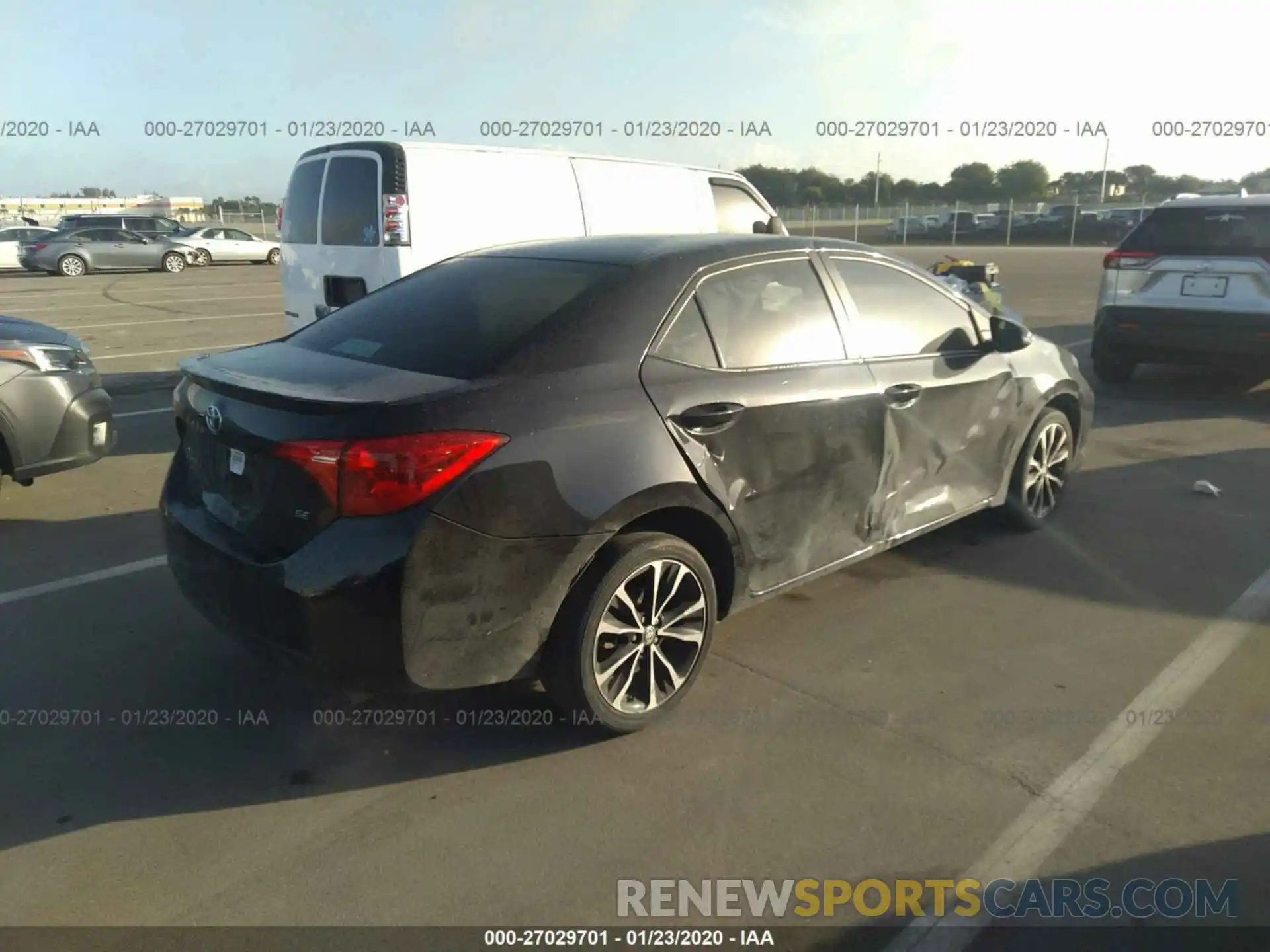 4 Photograph of a damaged car 5YFBURHE0KP890591 TOYOTA COROLLA 2019