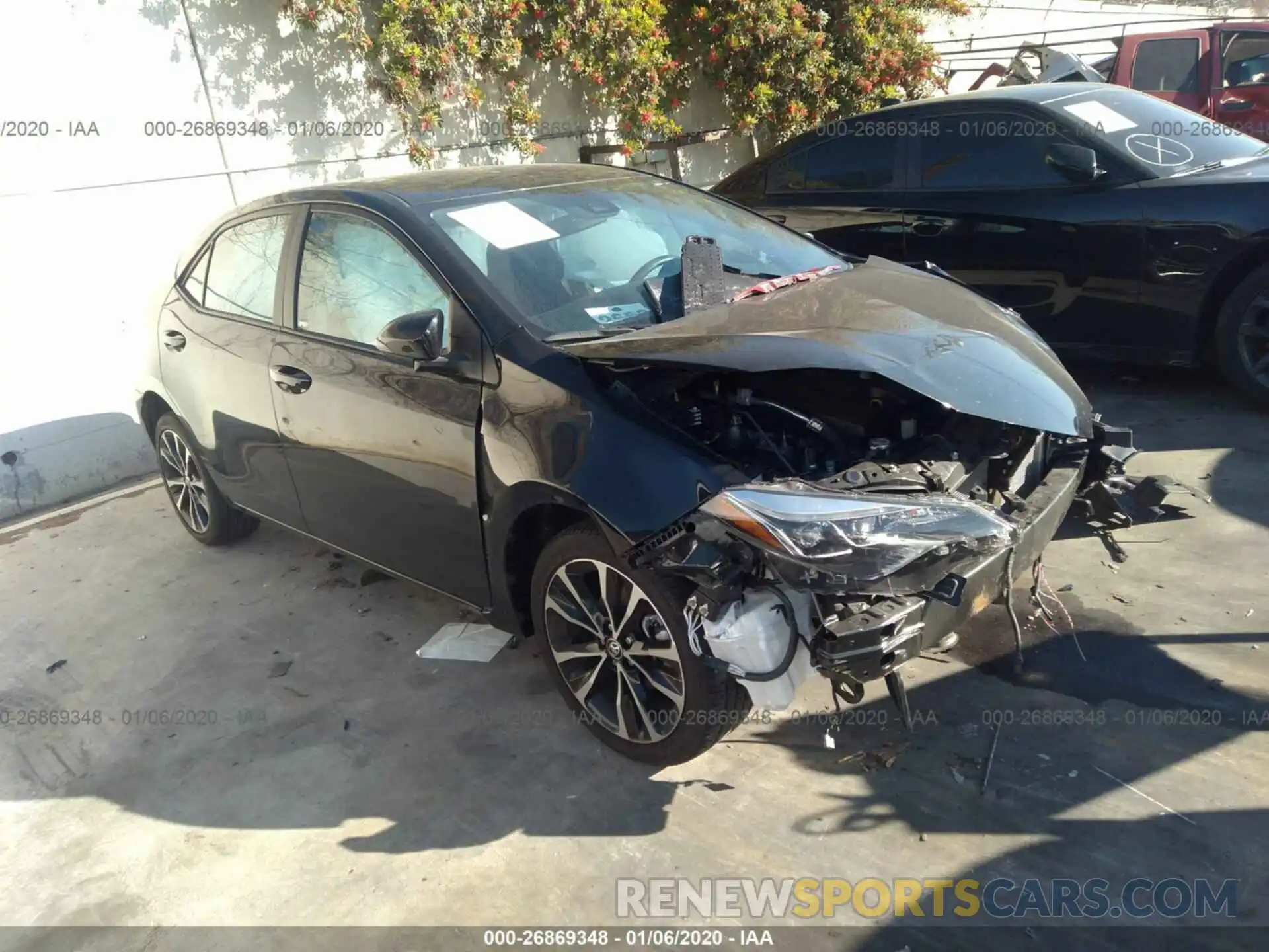 1 Photograph of a damaged car 5YFBURHE0KP890896 TOYOTA COROLLA 2019