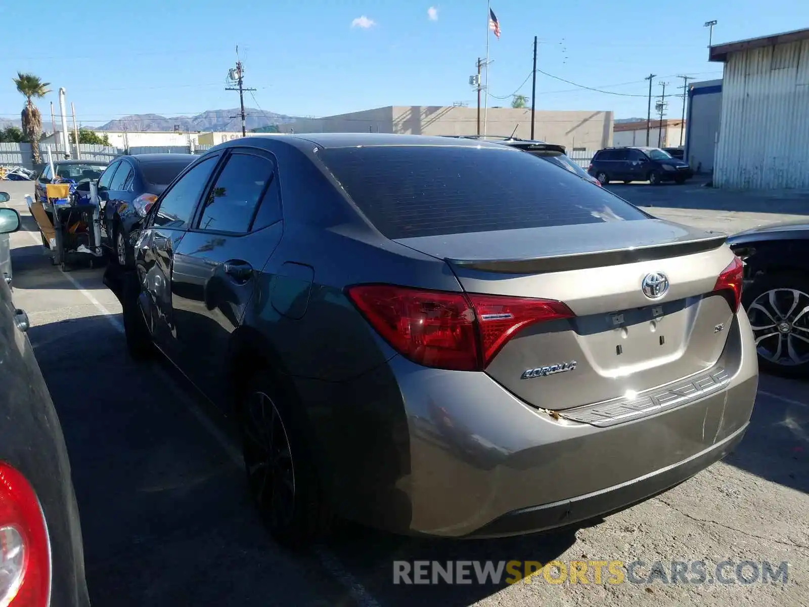 3 Photograph of a damaged car 5YFBURHE0KP890915 TOYOTA COROLLA 2019