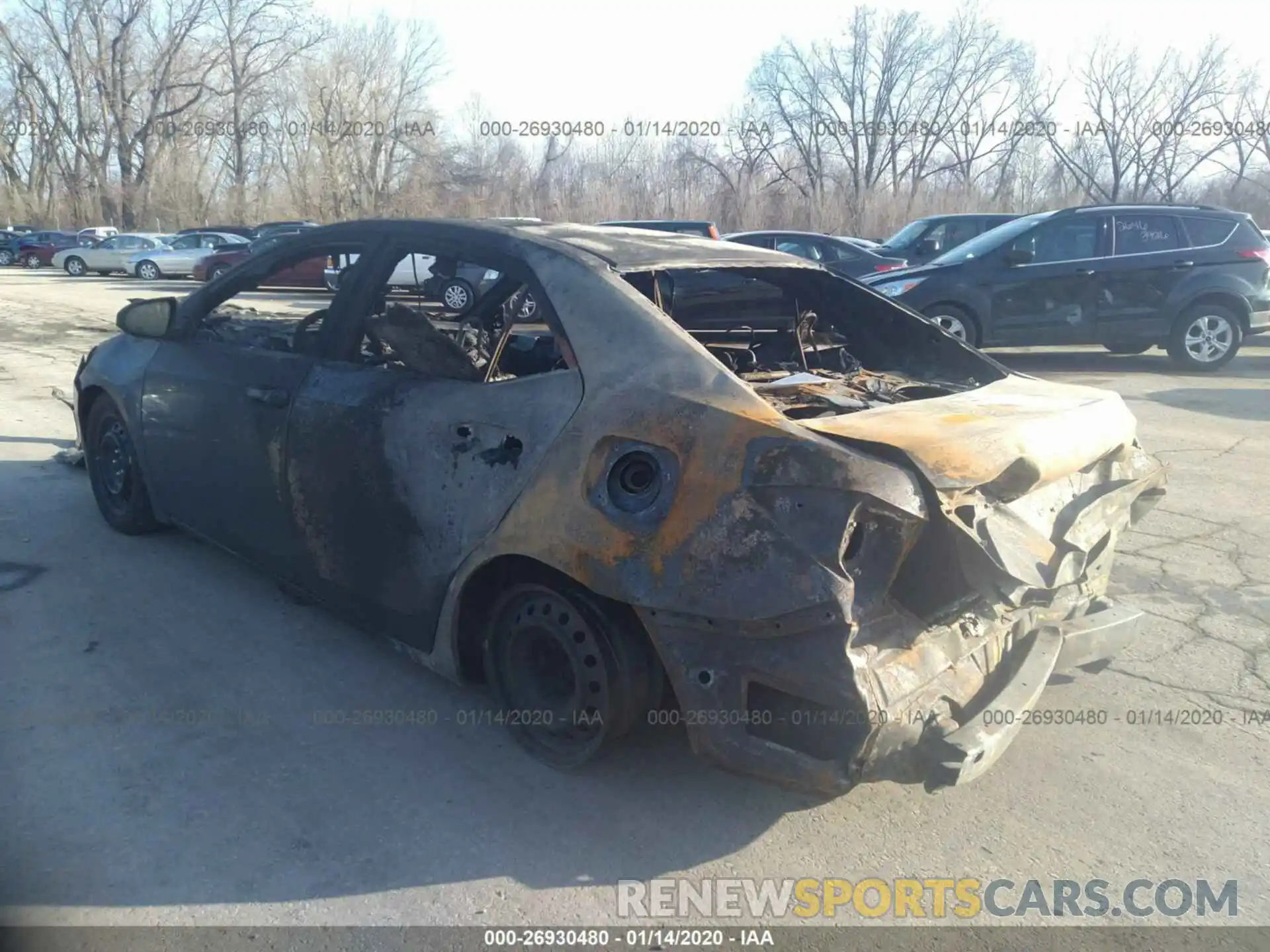 3 Photograph of a damaged car 5YFBURHE0KP892390 TOYOTA COROLLA 2019