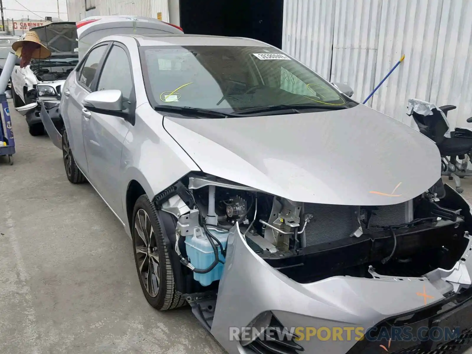 1 Photograph of a damaged car 5YFBURHE0KP893197 TOYOTA COROLLA 2019