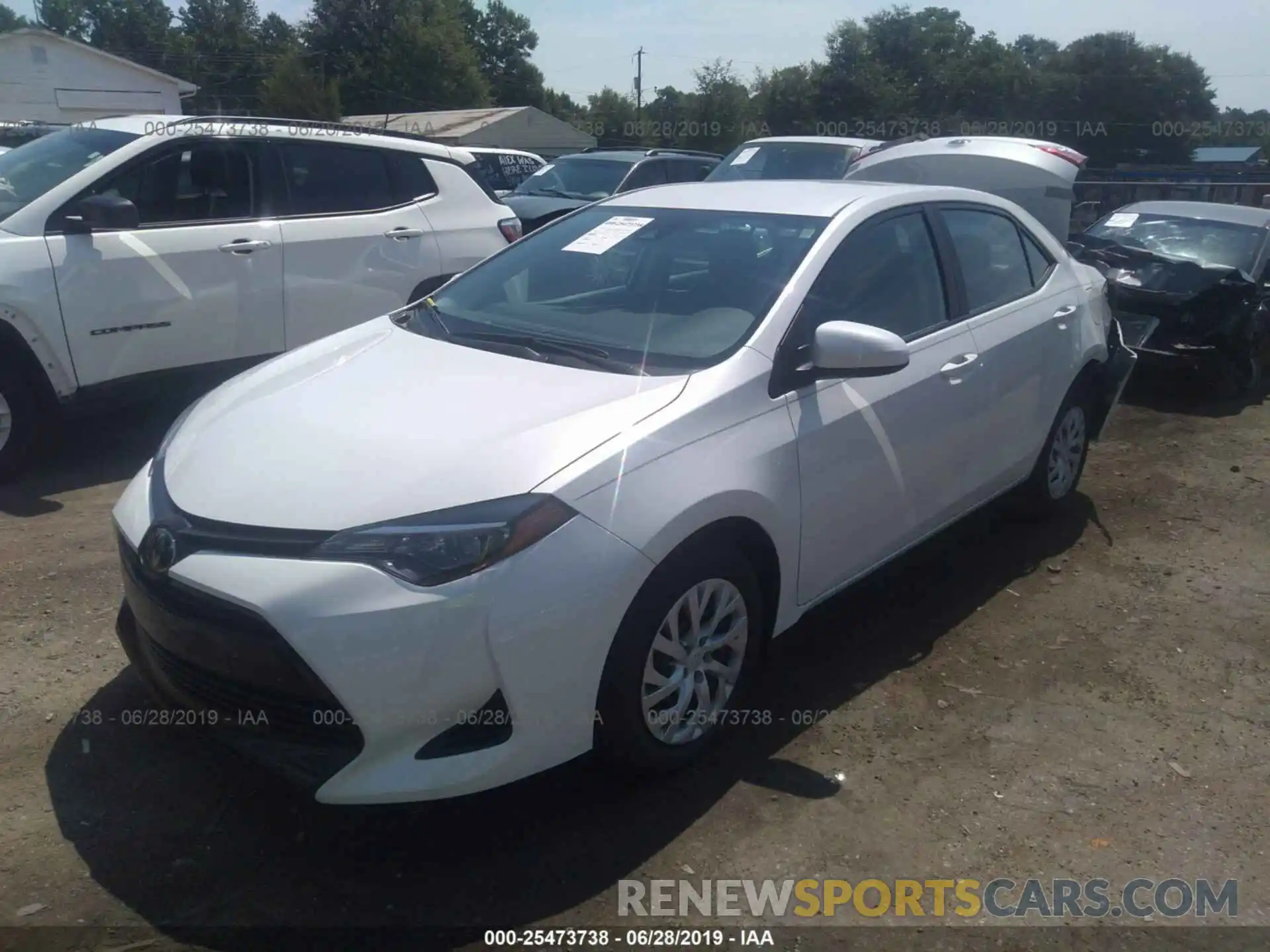 2 Photograph of a damaged car 5YFBURHE0KP894401 TOYOTA COROLLA 2019