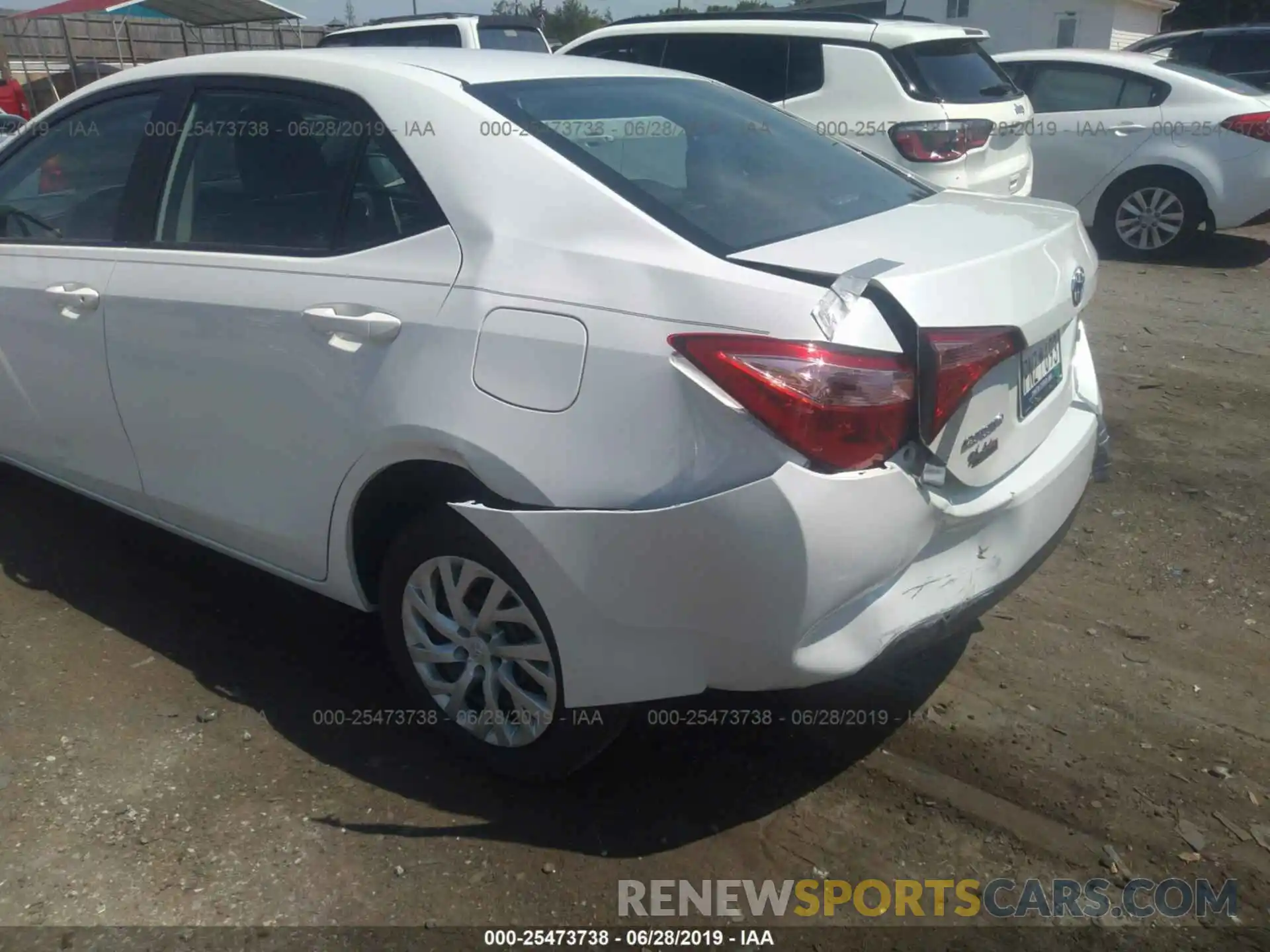 6 Photograph of a damaged car 5YFBURHE0KP894401 TOYOTA COROLLA 2019