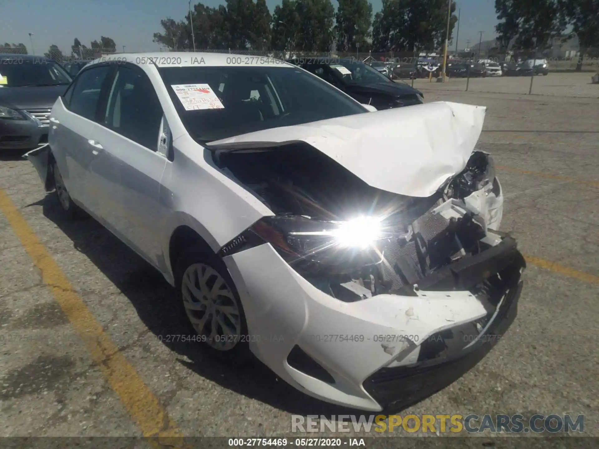 1 Photograph of a damaged car 5YFBURHE0KP894463 TOYOTA COROLLA 2019