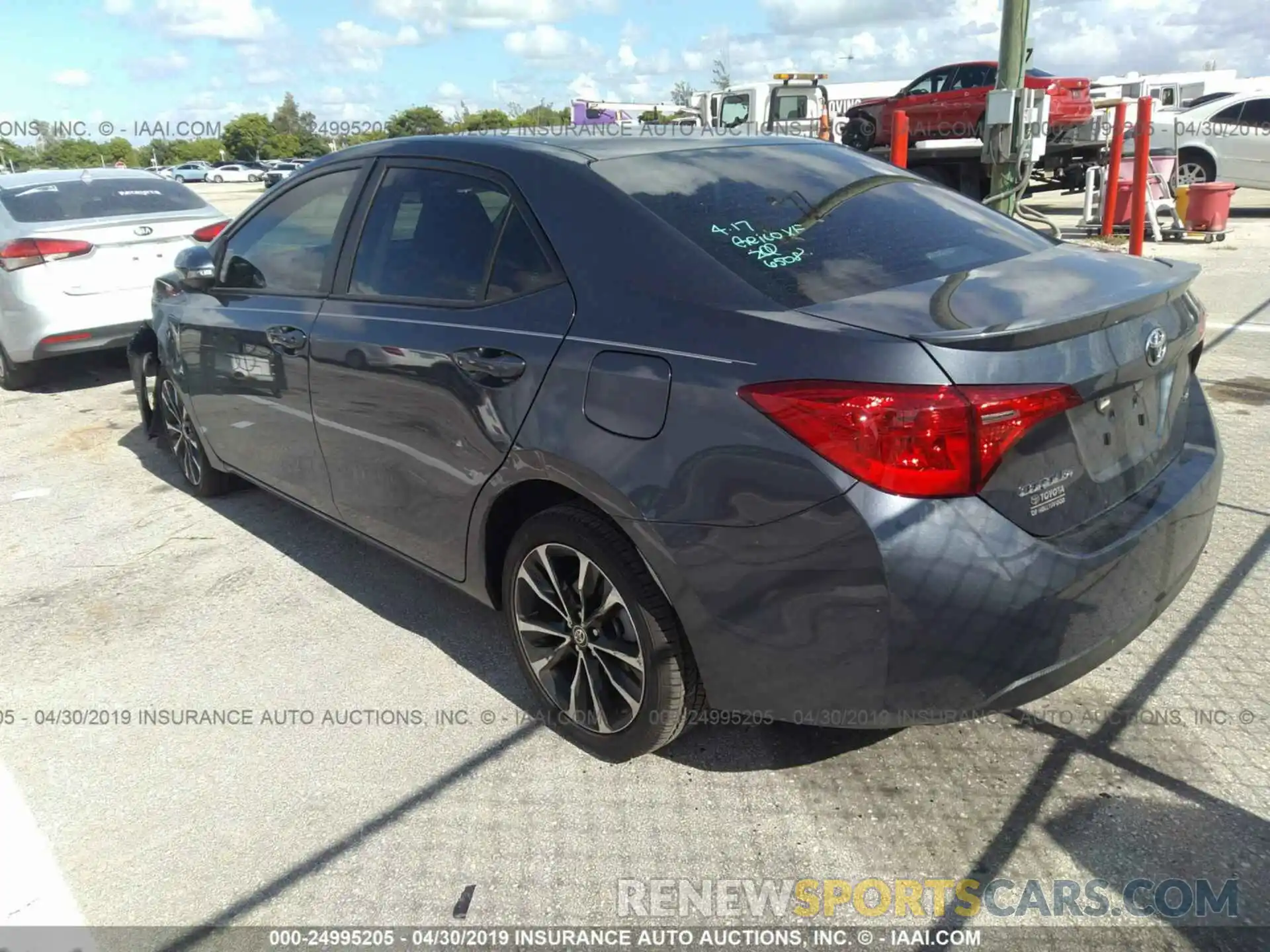 3 Photograph of a damaged car 5YFBURHE0KP894513 TOYOTA COROLLA 2019