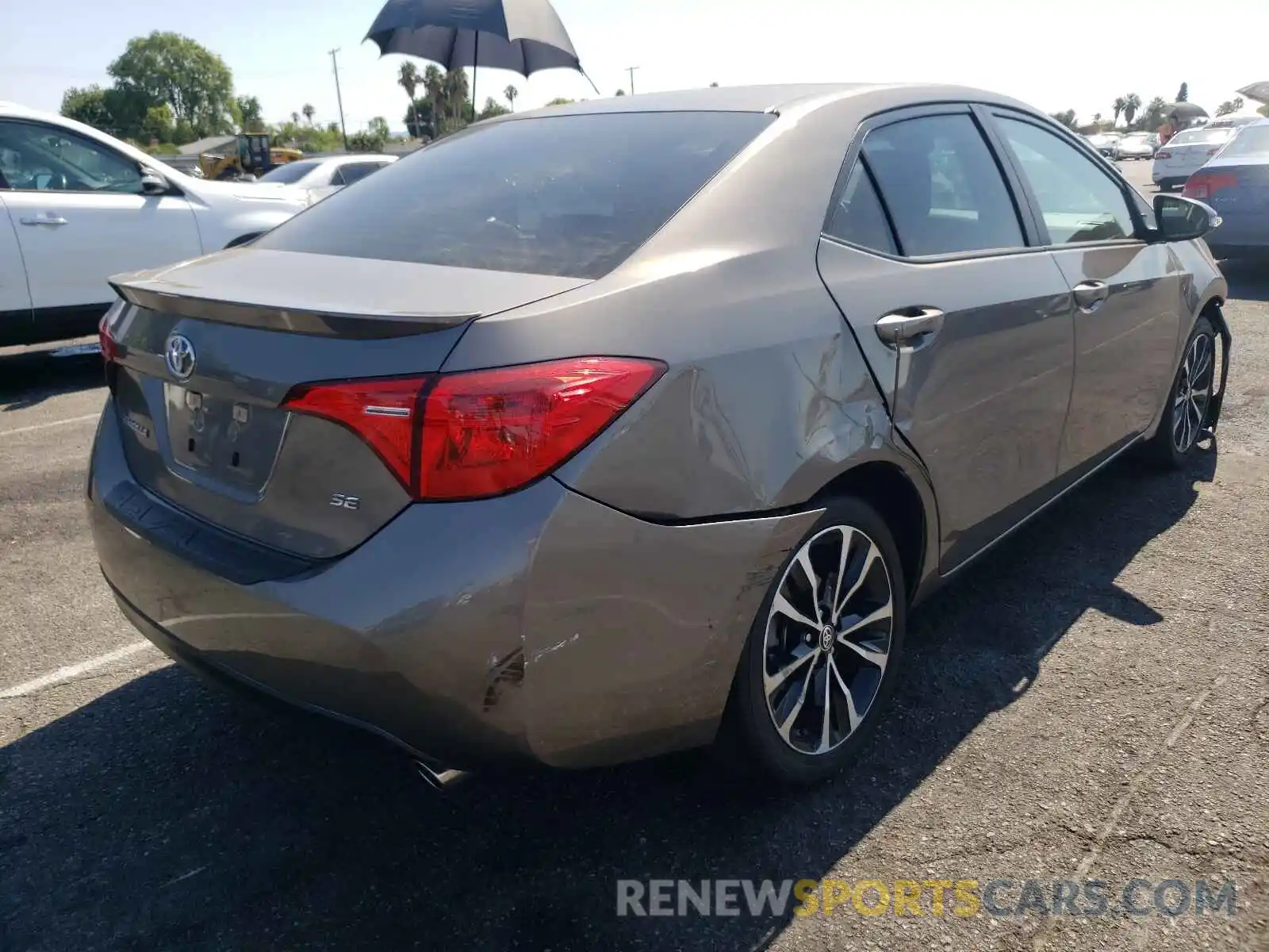 4 Photograph of a damaged car 5YFBURHE0KP894785 TOYOTA COROLLA 2019