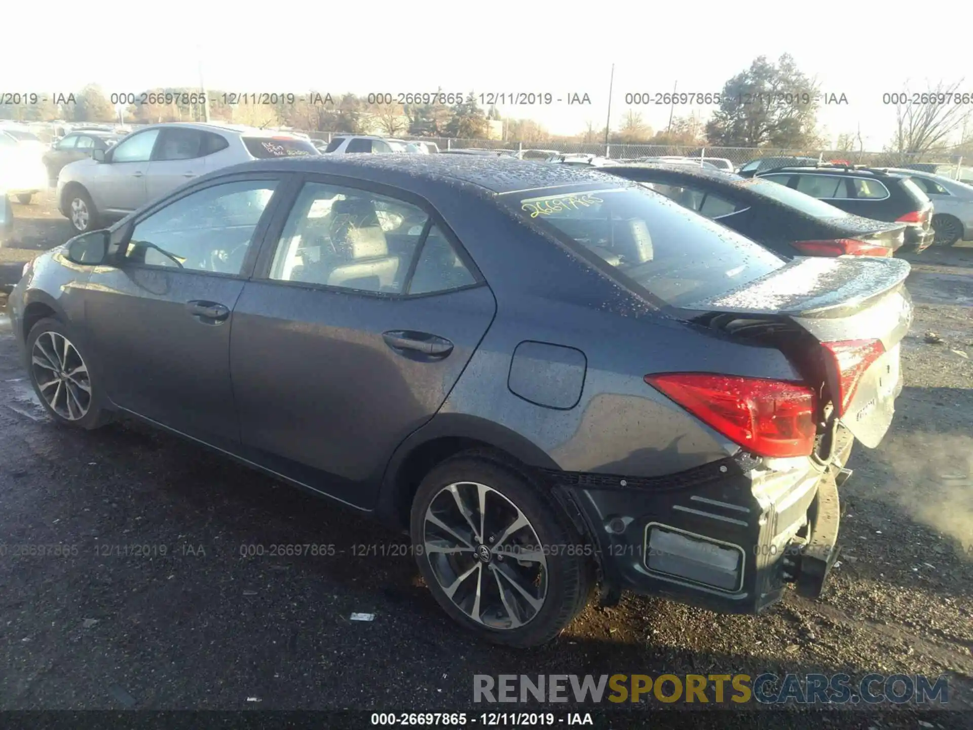 3 Photograph of a damaged car 5YFBURHE0KP895032 TOYOTA COROLLA 2019