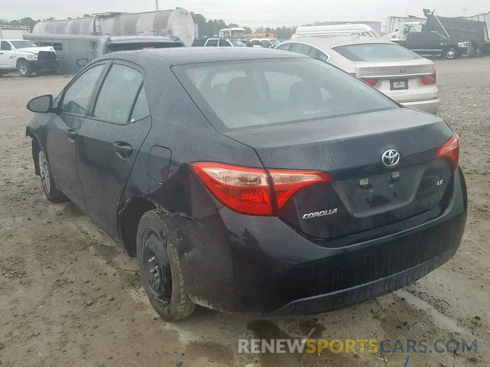 3 Photograph of a damaged car 5YFBURHE0KP895113 TOYOTA COROLLA 2019