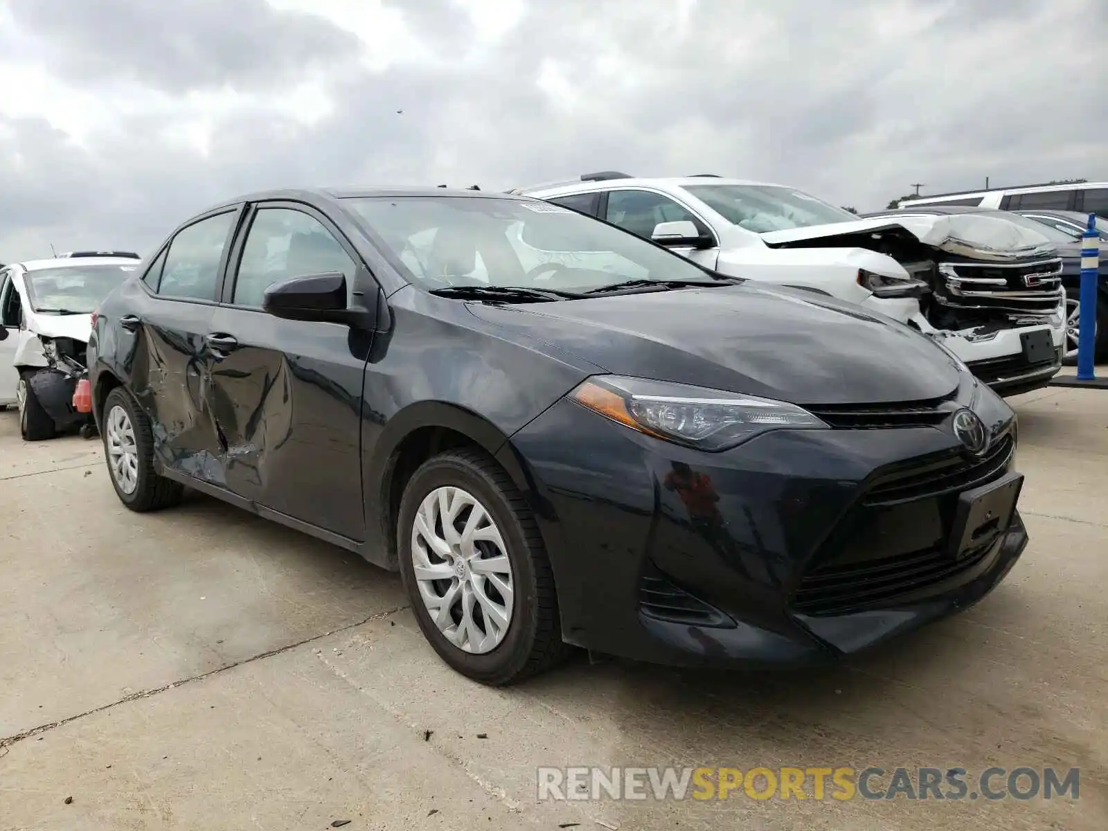 1 Photograph of a damaged car 5YFBURHE0KP895600 TOYOTA COROLLA 2019