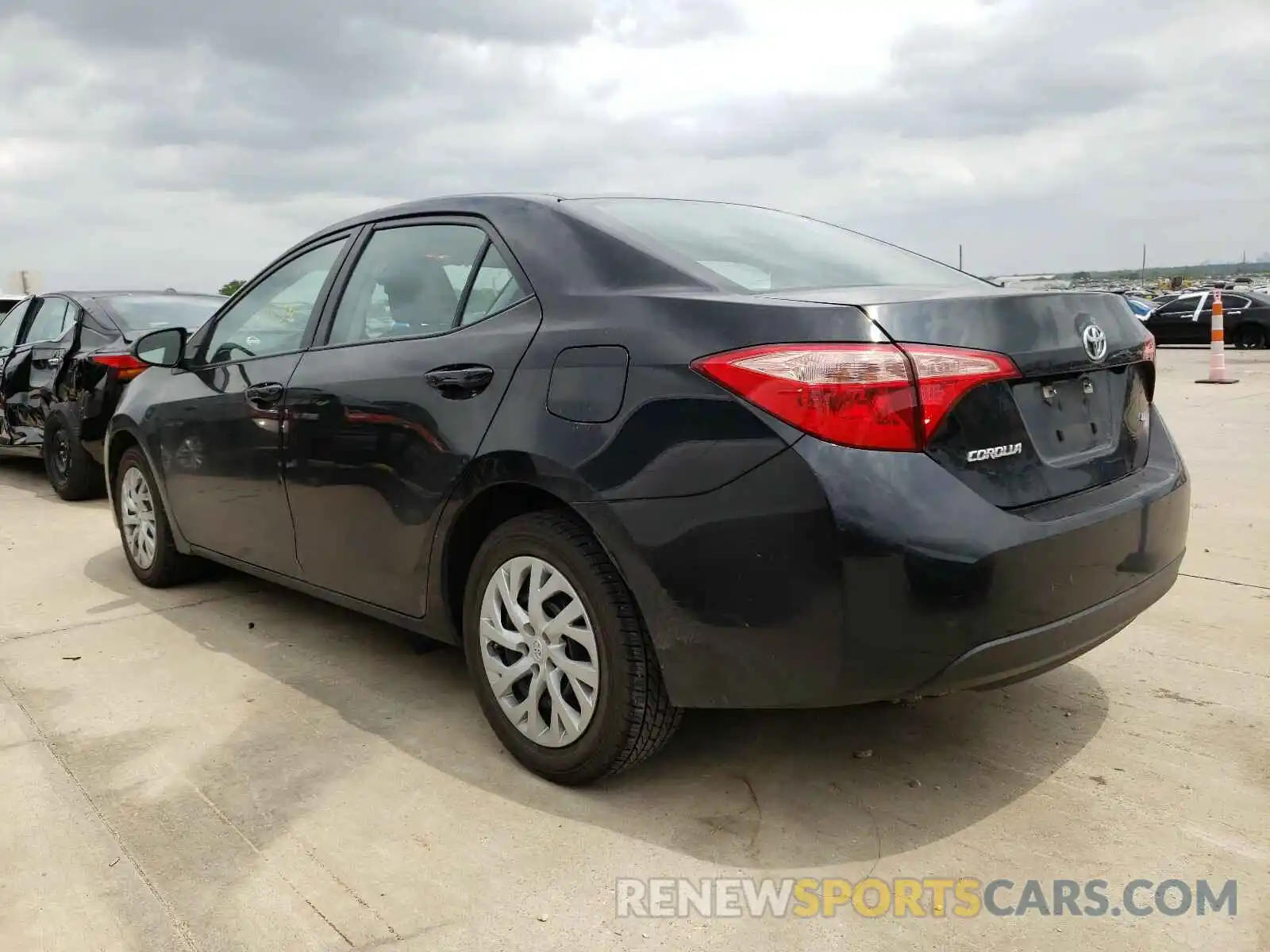 3 Photograph of a damaged car 5YFBURHE0KP895600 TOYOTA COROLLA 2019