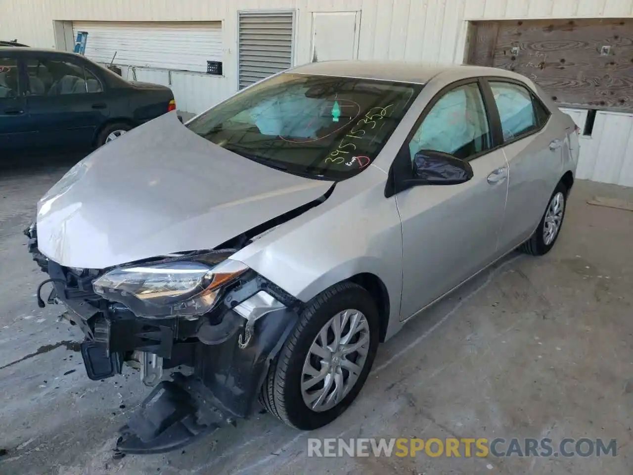 2 Photograph of a damaged car 5YFBURHE0KP895614 TOYOTA COROLLA 2019