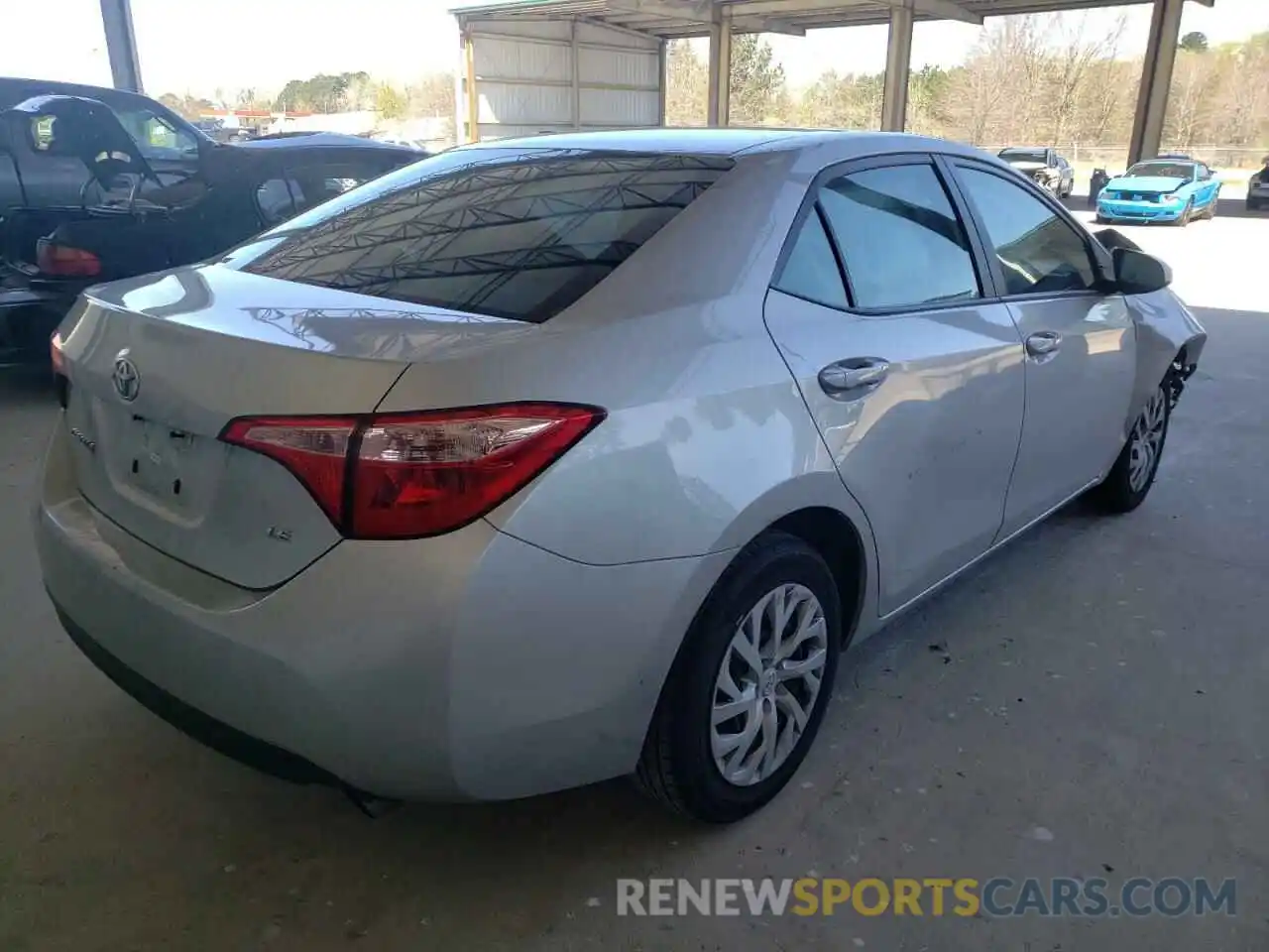 4 Photograph of a damaged car 5YFBURHE0KP895614 TOYOTA COROLLA 2019