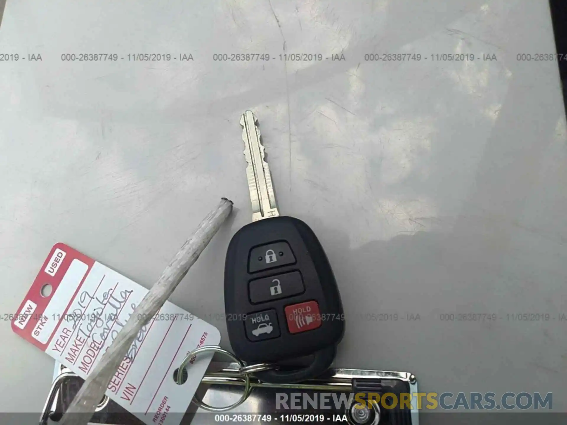 11 Photograph of a damaged car 5YFBURHE0KP896049 TOYOTA COROLLA 2019