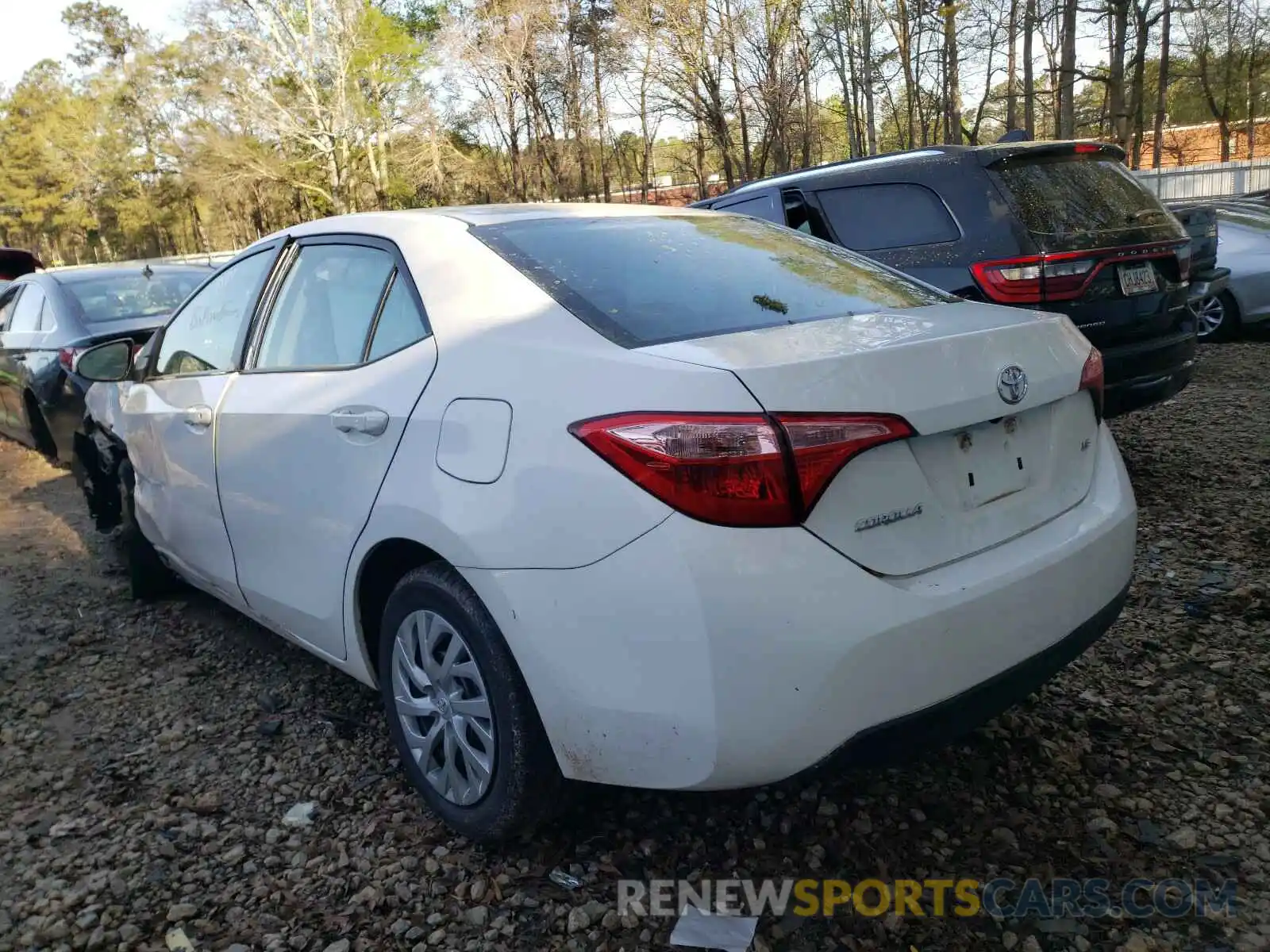 3 Photograph of a damaged car 5YFBURHE0KP896066 TOYOTA COROLLA 2019