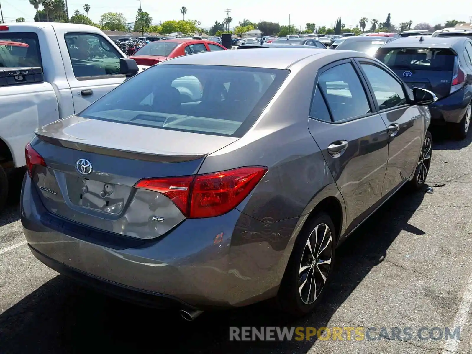 4 Photograph of a damaged car 5YFBURHE0KP896701 TOYOTA COROLLA 2019