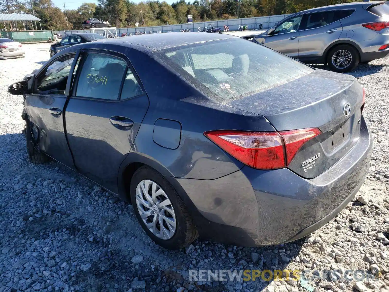 3 Photograph of a damaged car 5YFBURHE0KP896827 TOYOTA COROLLA 2019