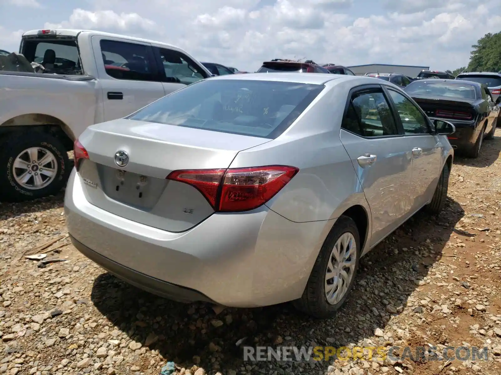 4 Photograph of a damaged car 5YFBURHE0KP896925 TOYOTA COROLLA 2019