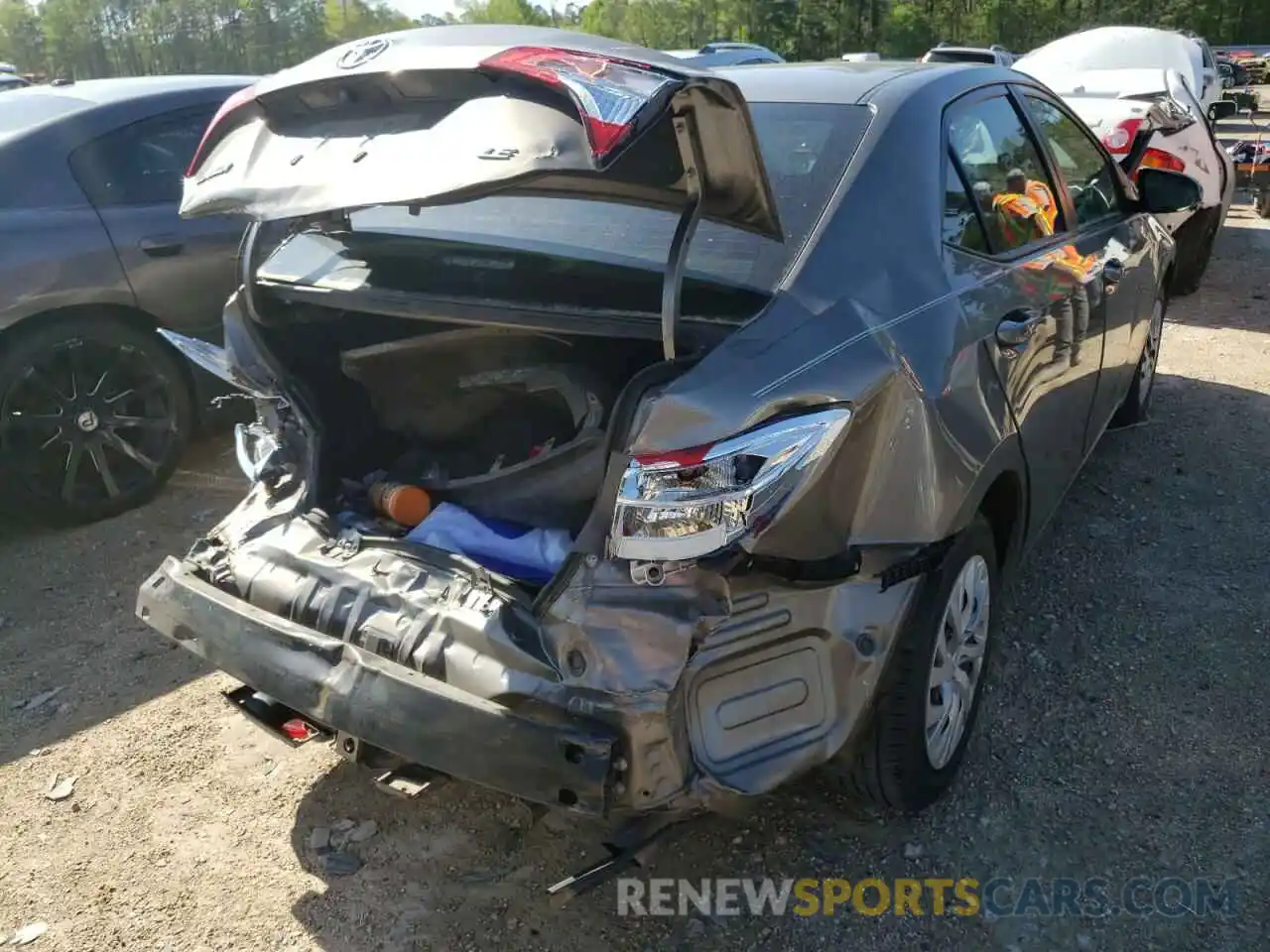 4 Photograph of a damaged car 5YFBURHE0KP896942 TOYOTA COROLLA 2019