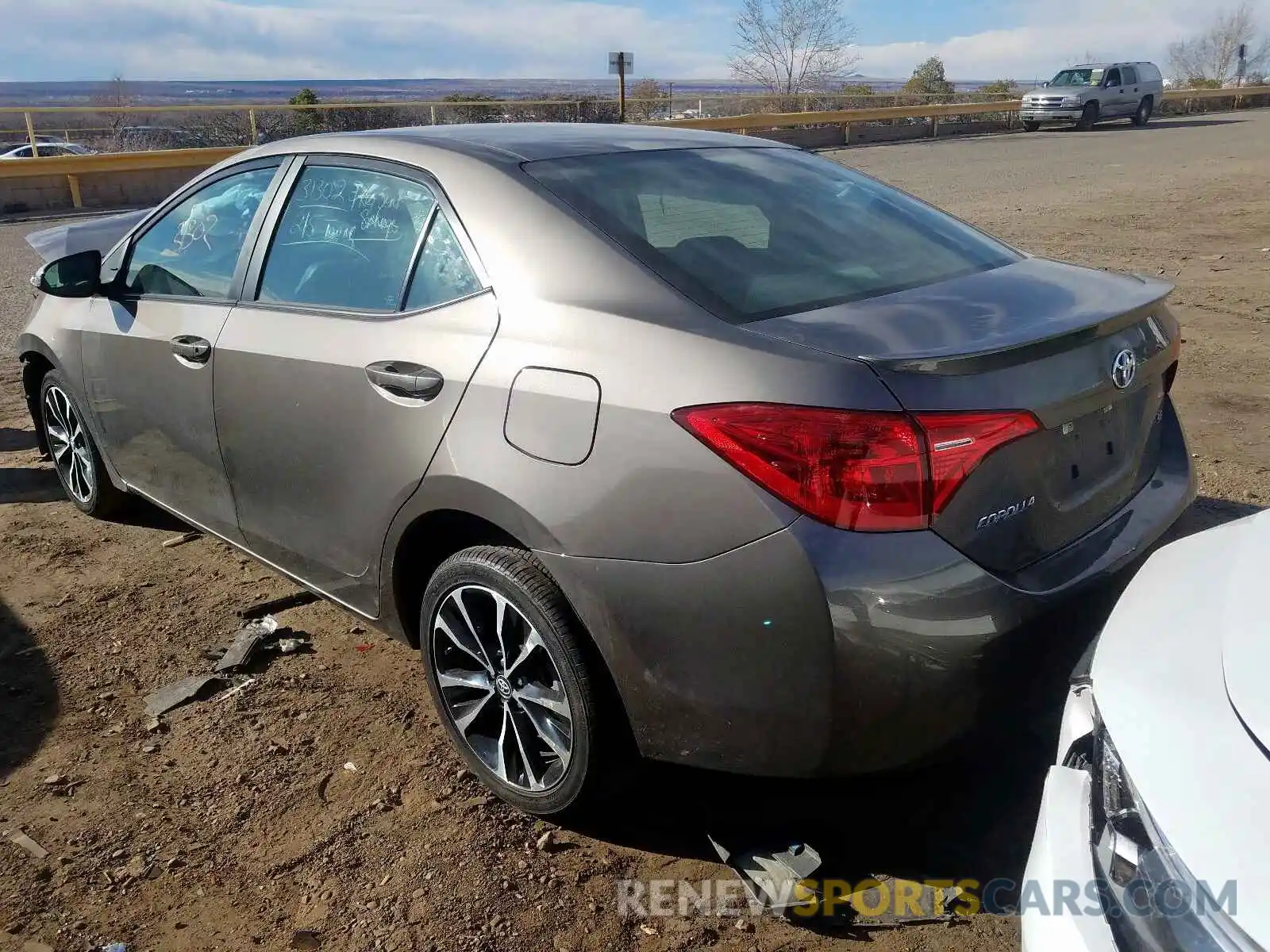 3 Photograph of a damaged car 5YFBURHE0KP897167 TOYOTA COROLLA 2019