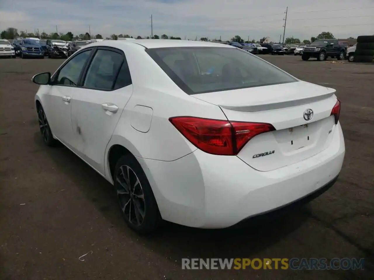 3 Photograph of a damaged car 5YFBURHE0KP897217 TOYOTA COROLLA 2019