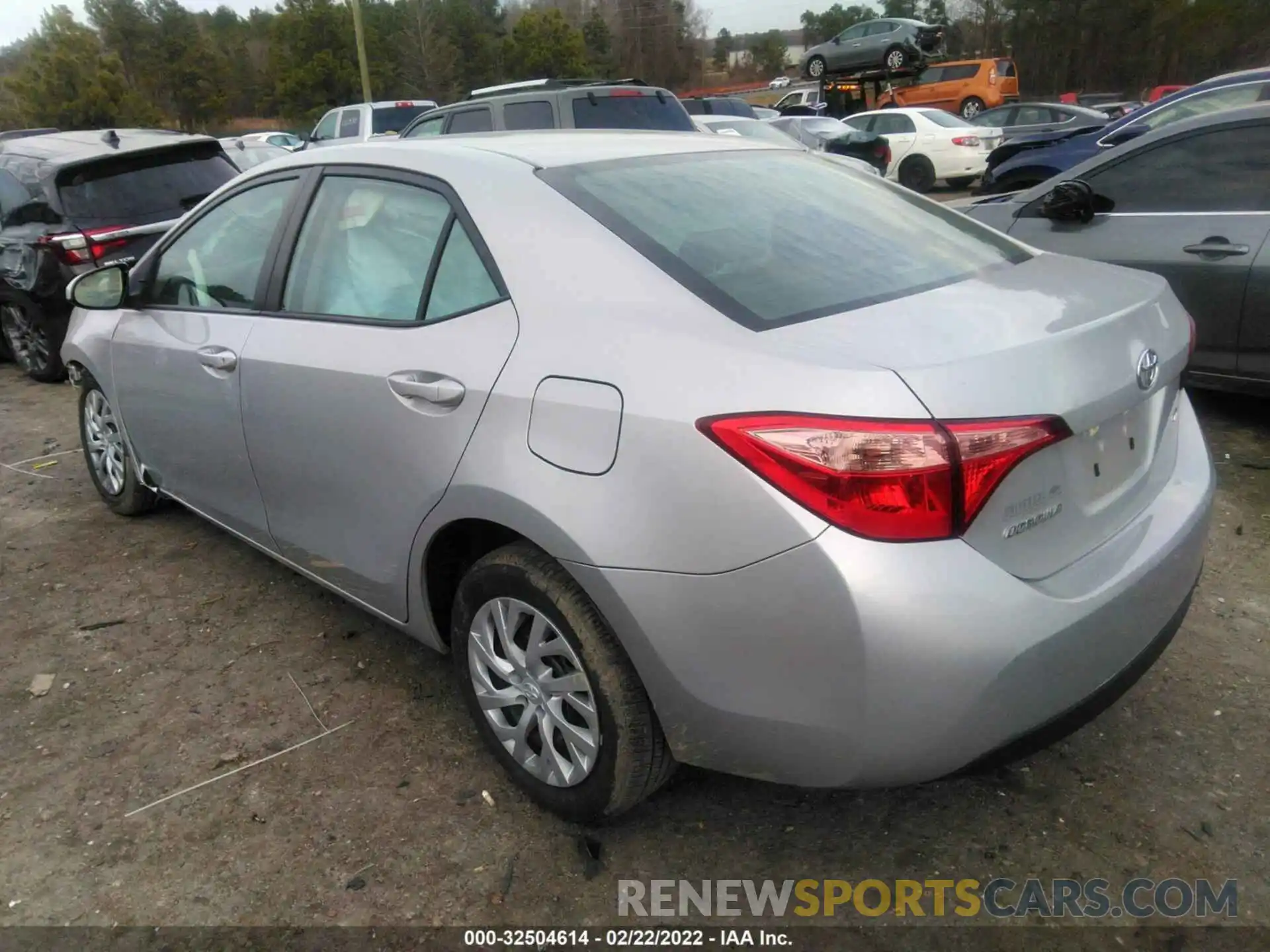 3 Photograph of a damaged car 5YFBURHE0KP897539 TOYOTA COROLLA 2019