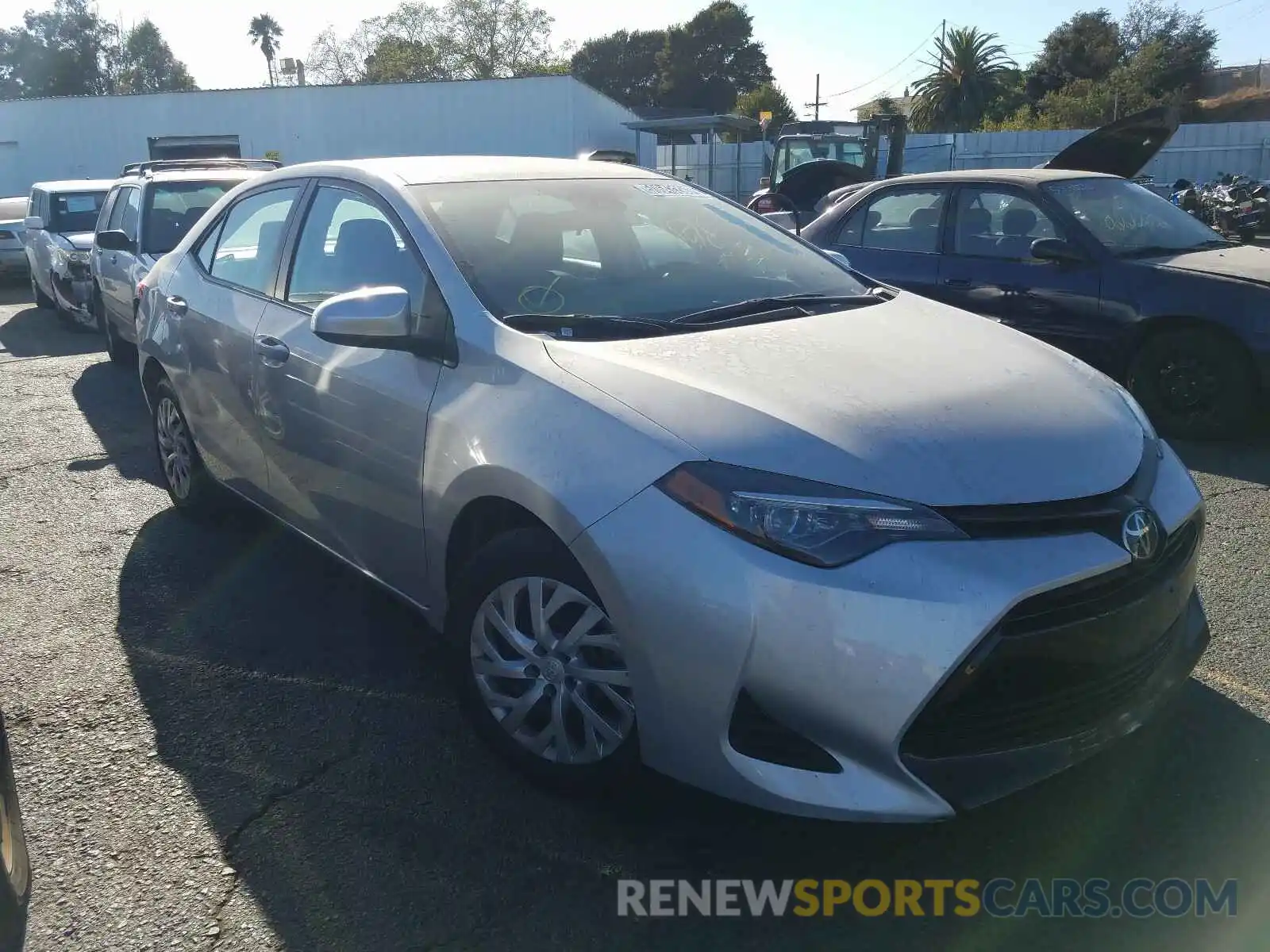 1 Photograph of a damaged car 5YFBURHE0KP897721 TOYOTA COROLLA 2019