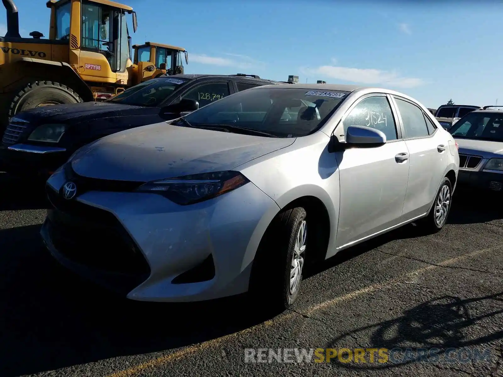 2 Photograph of a damaged car 5YFBURHE0KP897721 TOYOTA COROLLA 2019