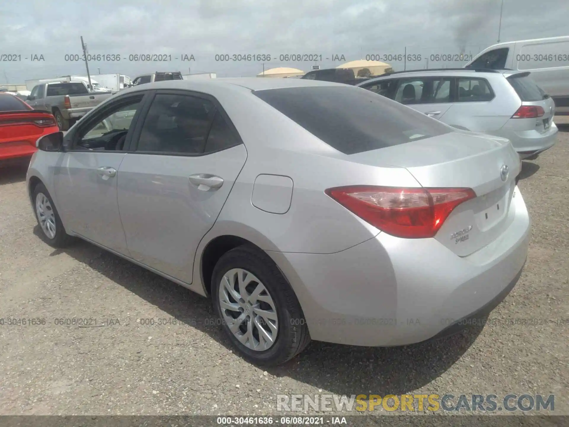 3 Photograph of a damaged car 5YFBURHE0KP897976 TOYOTA COROLLA 2019