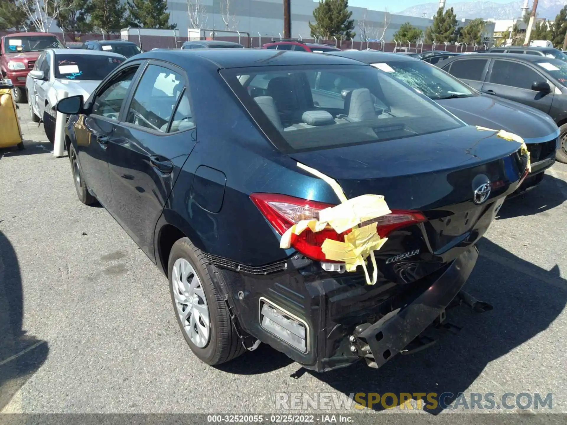 3 Photograph of a damaged car 5YFBURHE0KP898044 TOYOTA COROLLA 2019