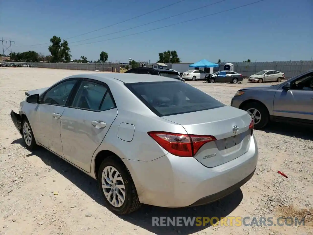 3 Photograph of a damaged car 5YFBURHE0KP899694 TOYOTA COROLLA 2019