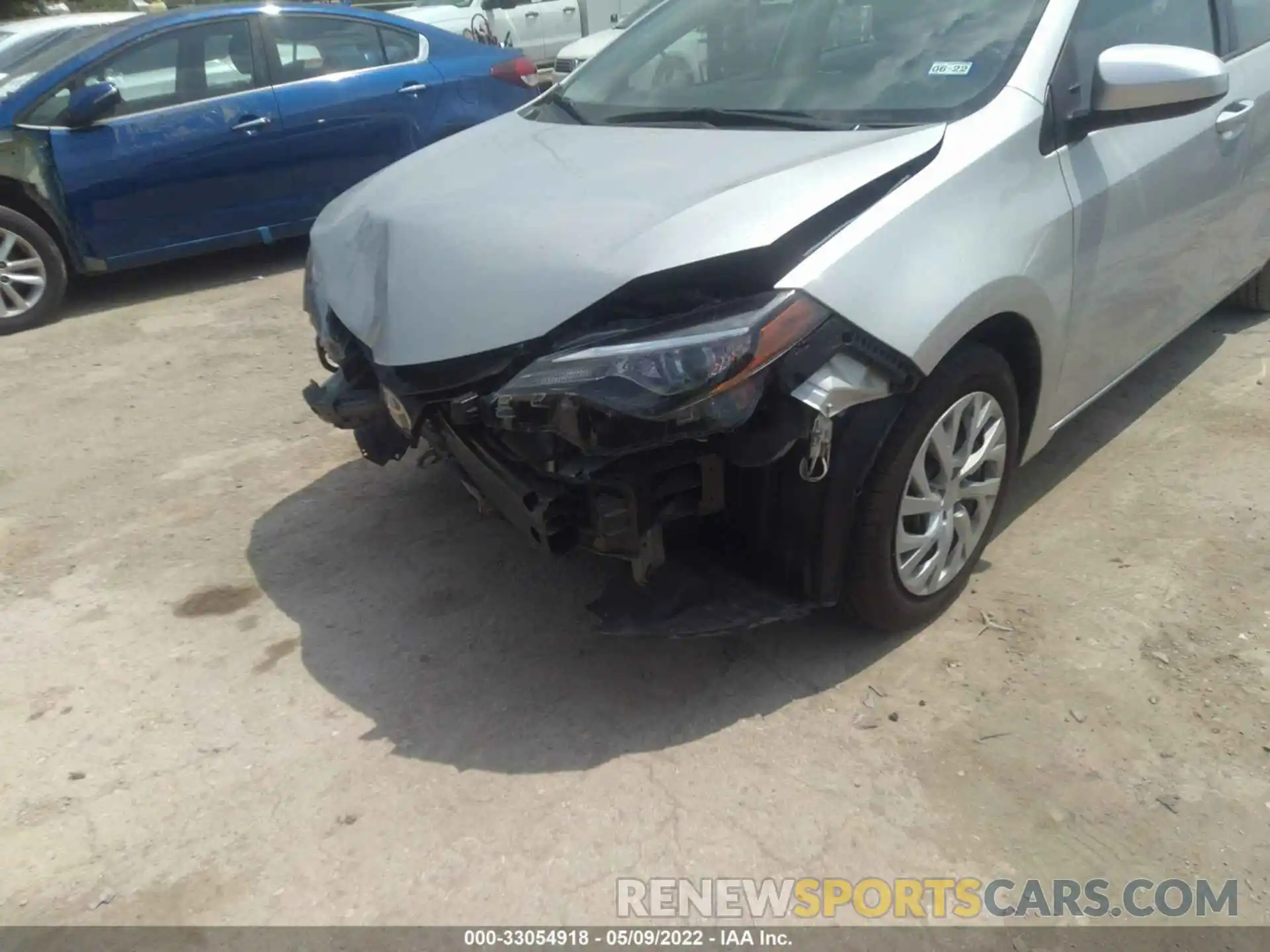 6 Photograph of a damaged car 5YFBURHE0KP899730 TOYOTA COROLLA 2019