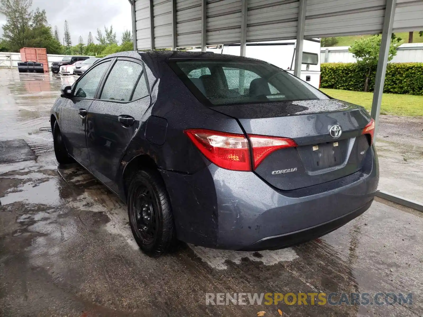 3 Photograph of a damaged car 5YFBURHE0KP899940 TOYOTA COROLLA 2019