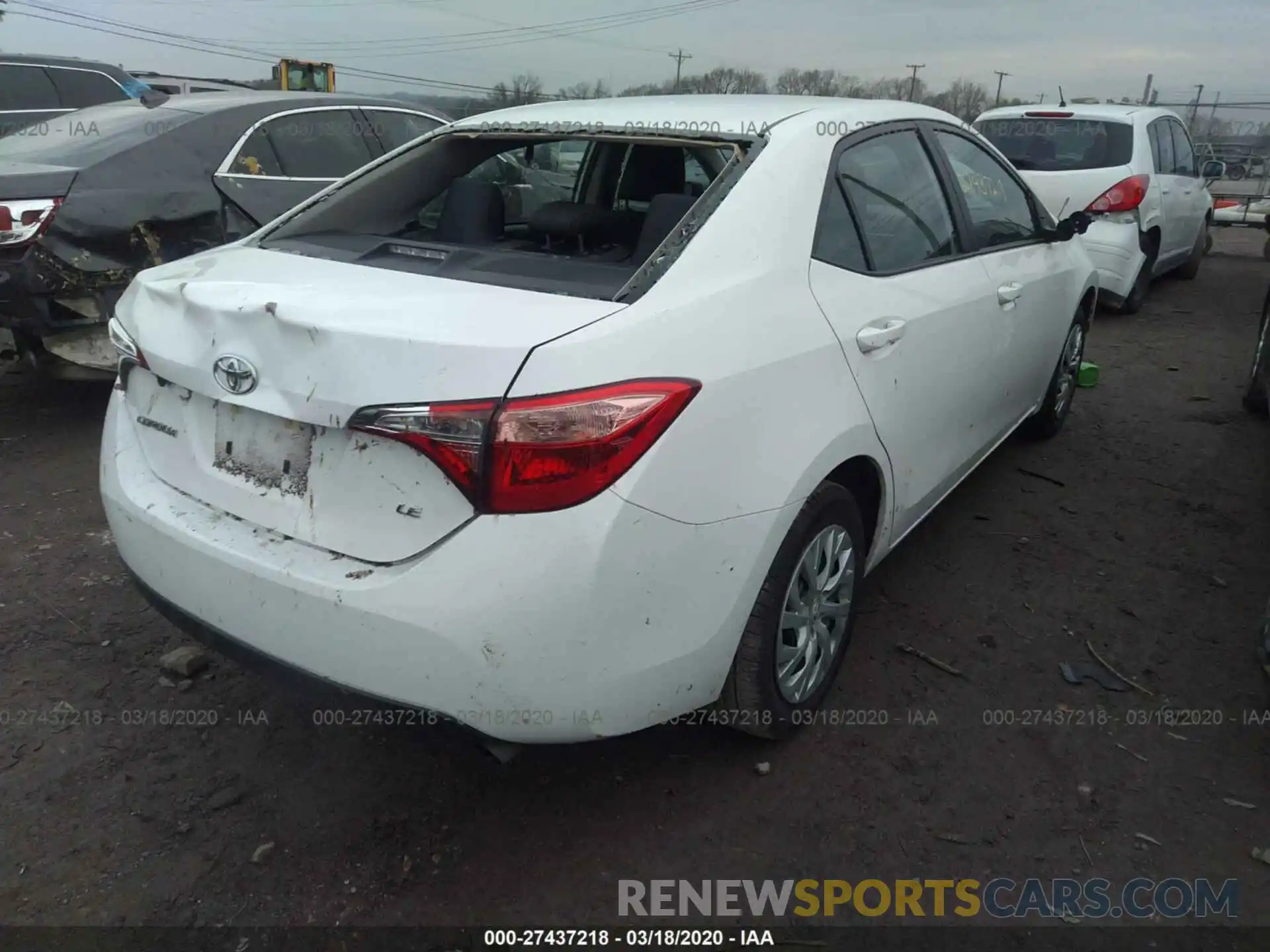 4 Photograph of a damaged car 5YFBURHE0KP900178 TOYOTA COROLLA 2019