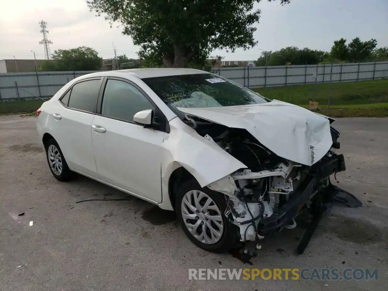 1 Photograph of a damaged car 5YFBURHE0KP900505 TOYOTA COROLLA 2019