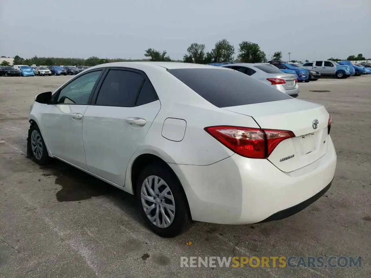 3 Photograph of a damaged car 5YFBURHE0KP900505 TOYOTA COROLLA 2019