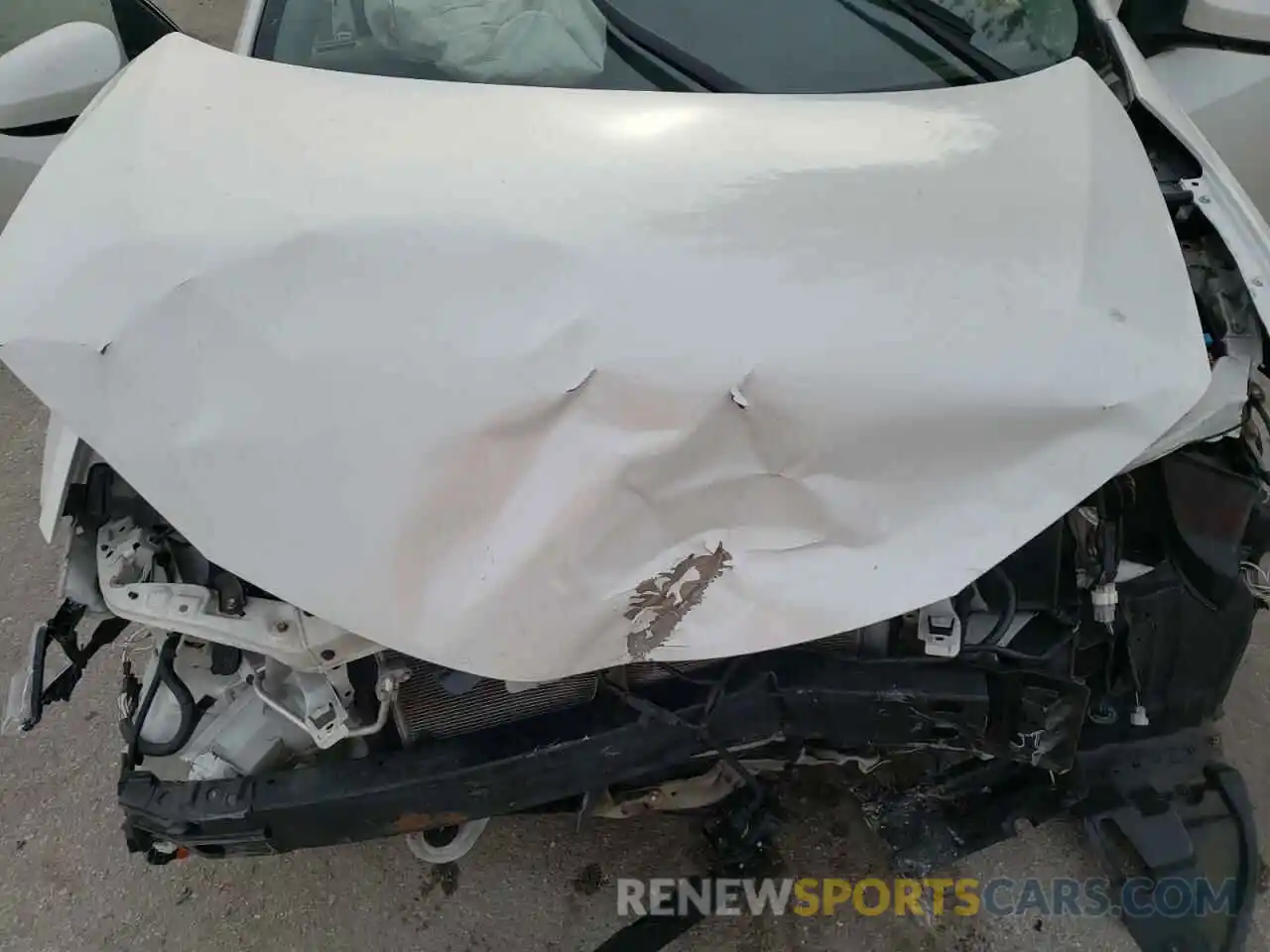 7 Photograph of a damaged car 5YFBURHE0KP900505 TOYOTA COROLLA 2019