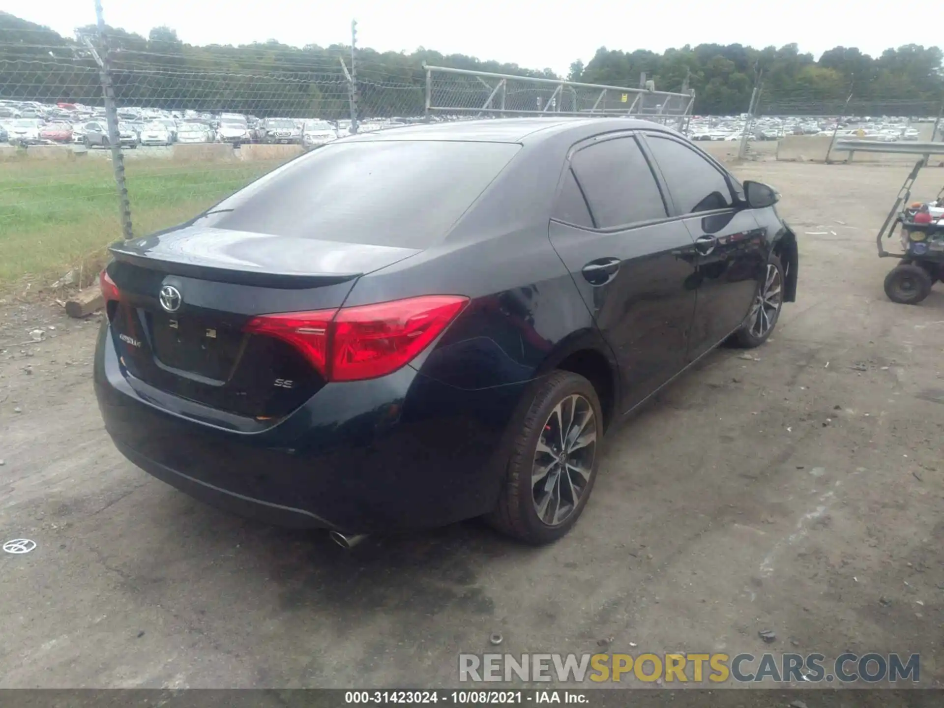 4 Photograph of a damaged car 5YFBURHE0KP900858 TOYOTA COROLLA 2019