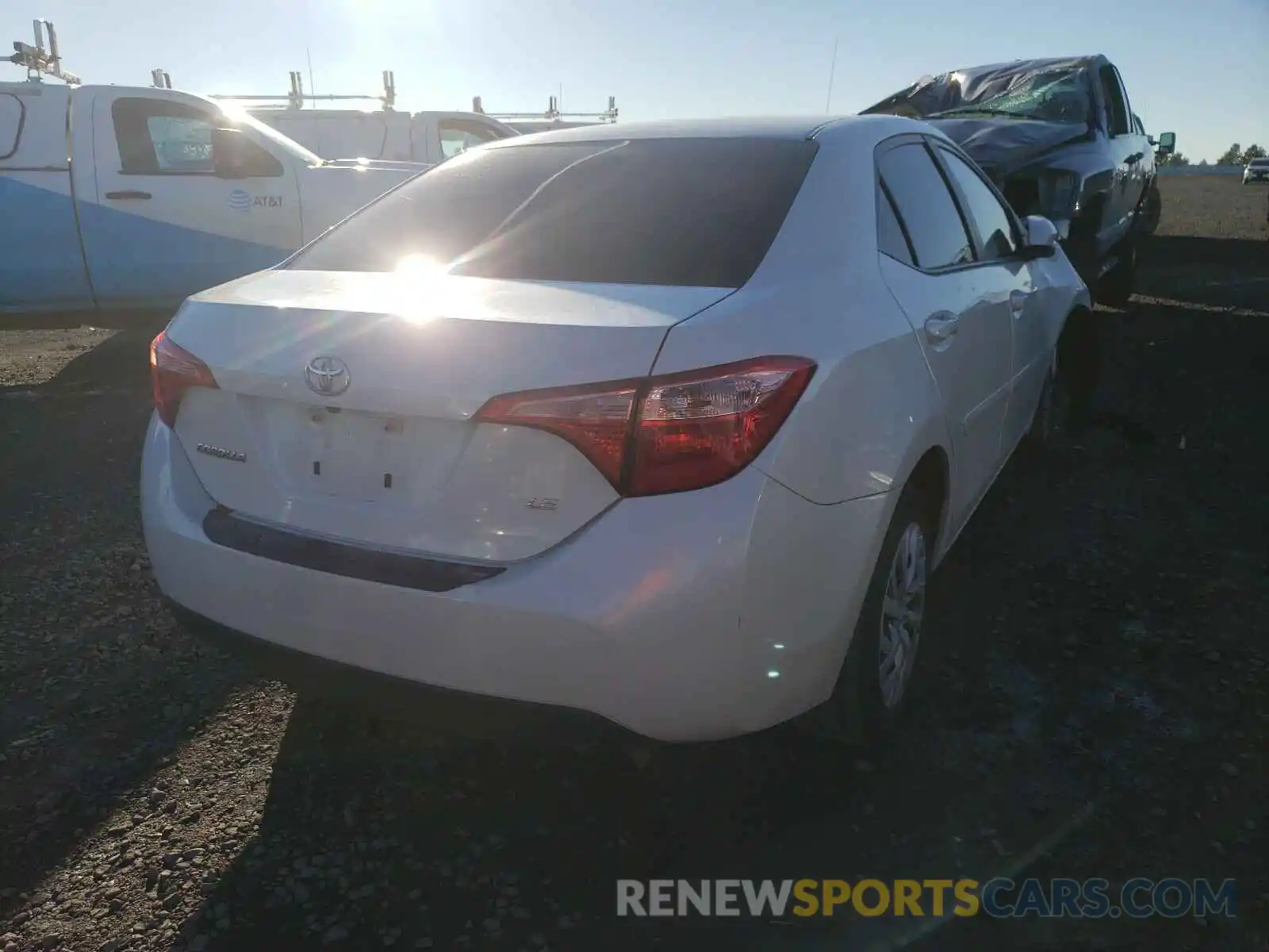 4 Photograph of a damaged car 5YFBURHE0KP901945 TOYOTA COROLLA 2019