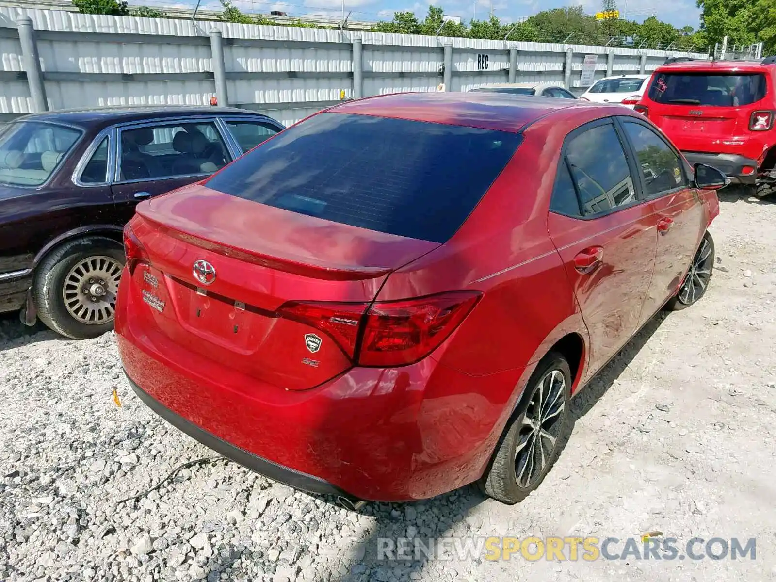 4 Photograph of a damaged car 5YFBURHE0KP902092 TOYOTA COROLLA 2019