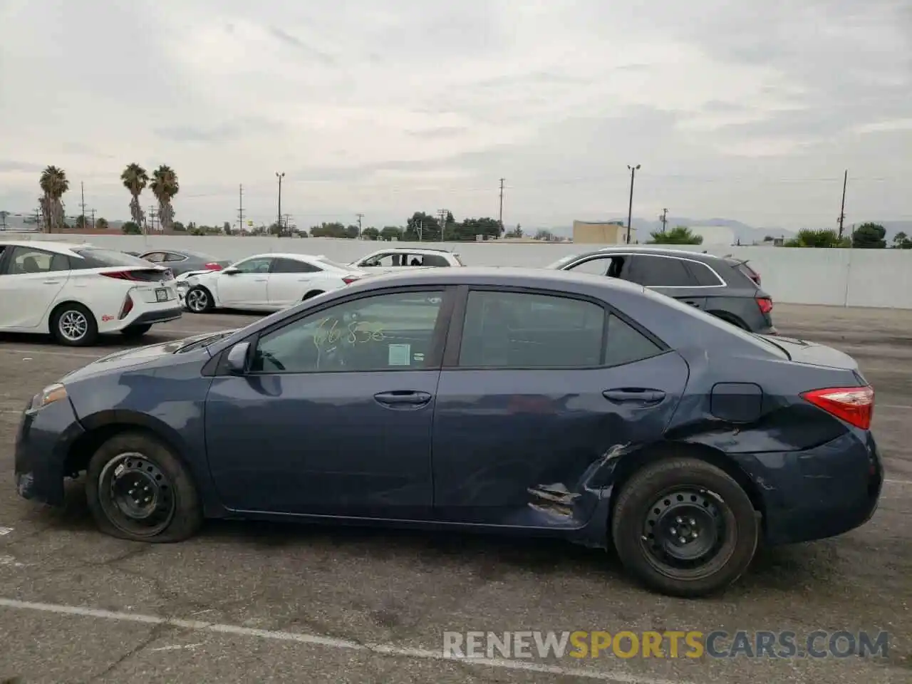 9 Photograph of a damaged car 5YFBURHE0KP902481 TOYOTA COROLLA 2019