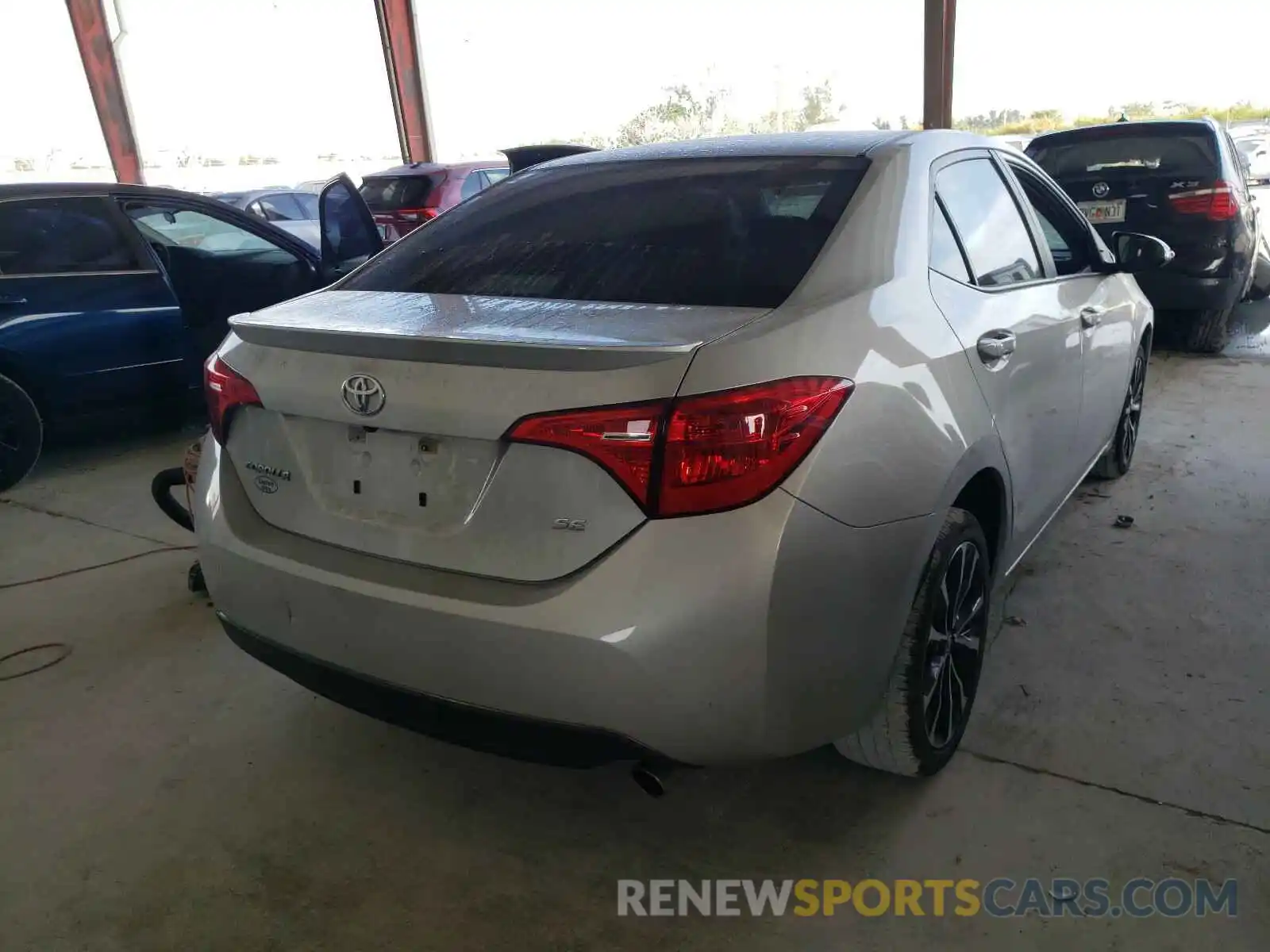 4 Photograph of a damaged car 5YFBURHE0KP902643 TOYOTA COROLLA 2019