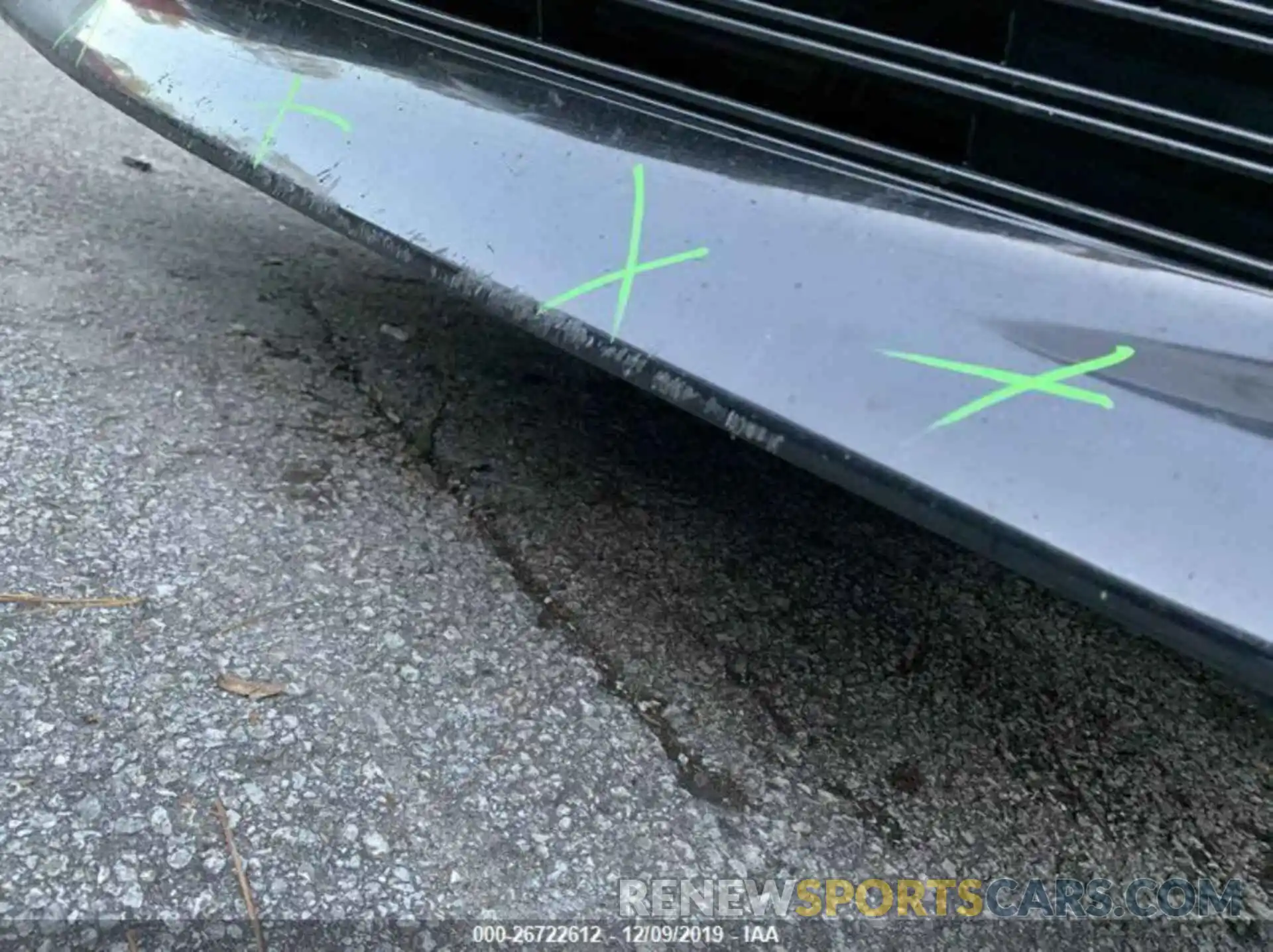 4 Photograph of a damaged car 5YFBURHE0KP902951 TOYOTA COROLLA 2019