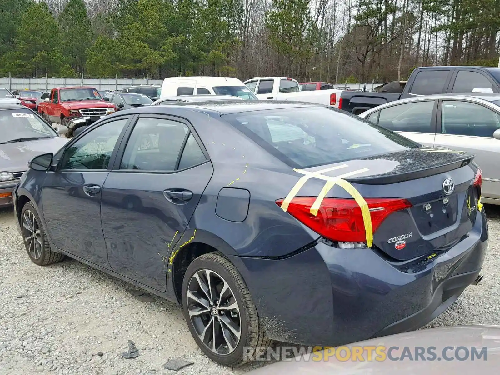 3 Photograph of a damaged car 5YFBURHE0KP903145 TOYOTA COROLLA 2019