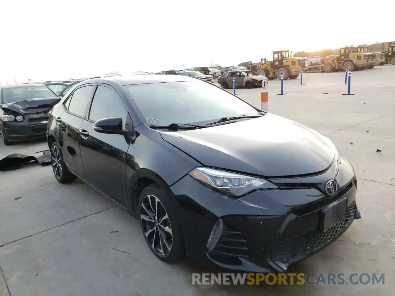 1 Photograph of a damaged car 5YFBURHE0KP903498 TOYOTA COROLLA 2019