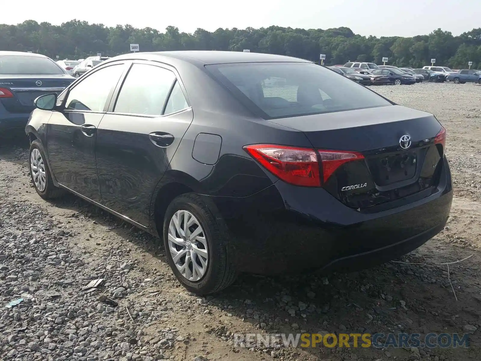 3 Photograph of a damaged car 5YFBURHE0KP903811 TOYOTA COROLLA 2019