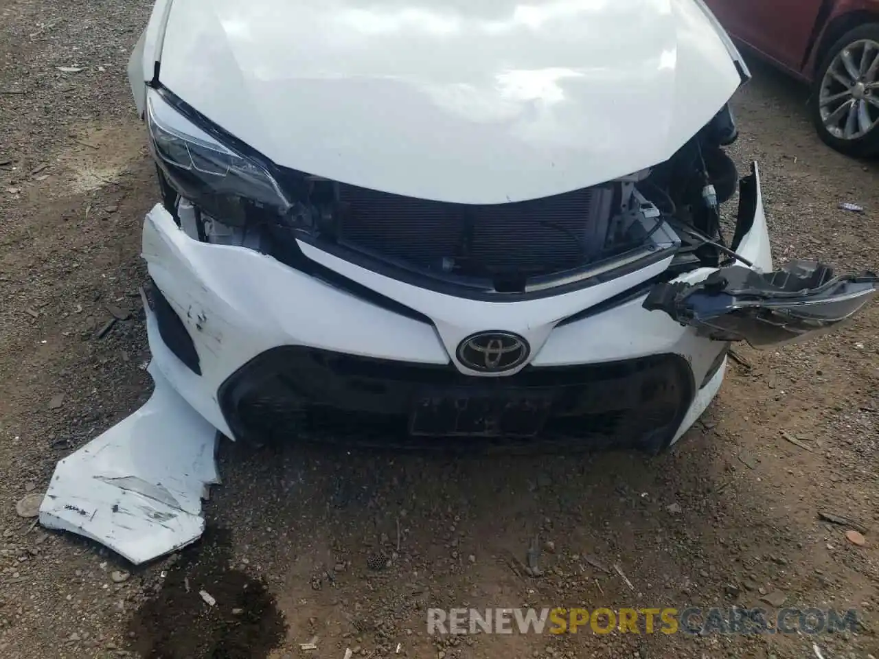 9 Photograph of a damaged car 5YFBURHE0KP904179 TOYOTA COROLLA 2019