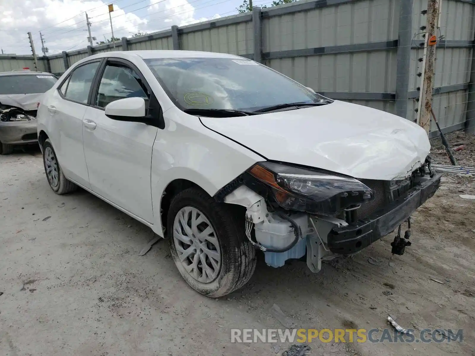 1 Photograph of a damaged car 5YFBURHE0KP904862 TOYOTA COROLLA 2019