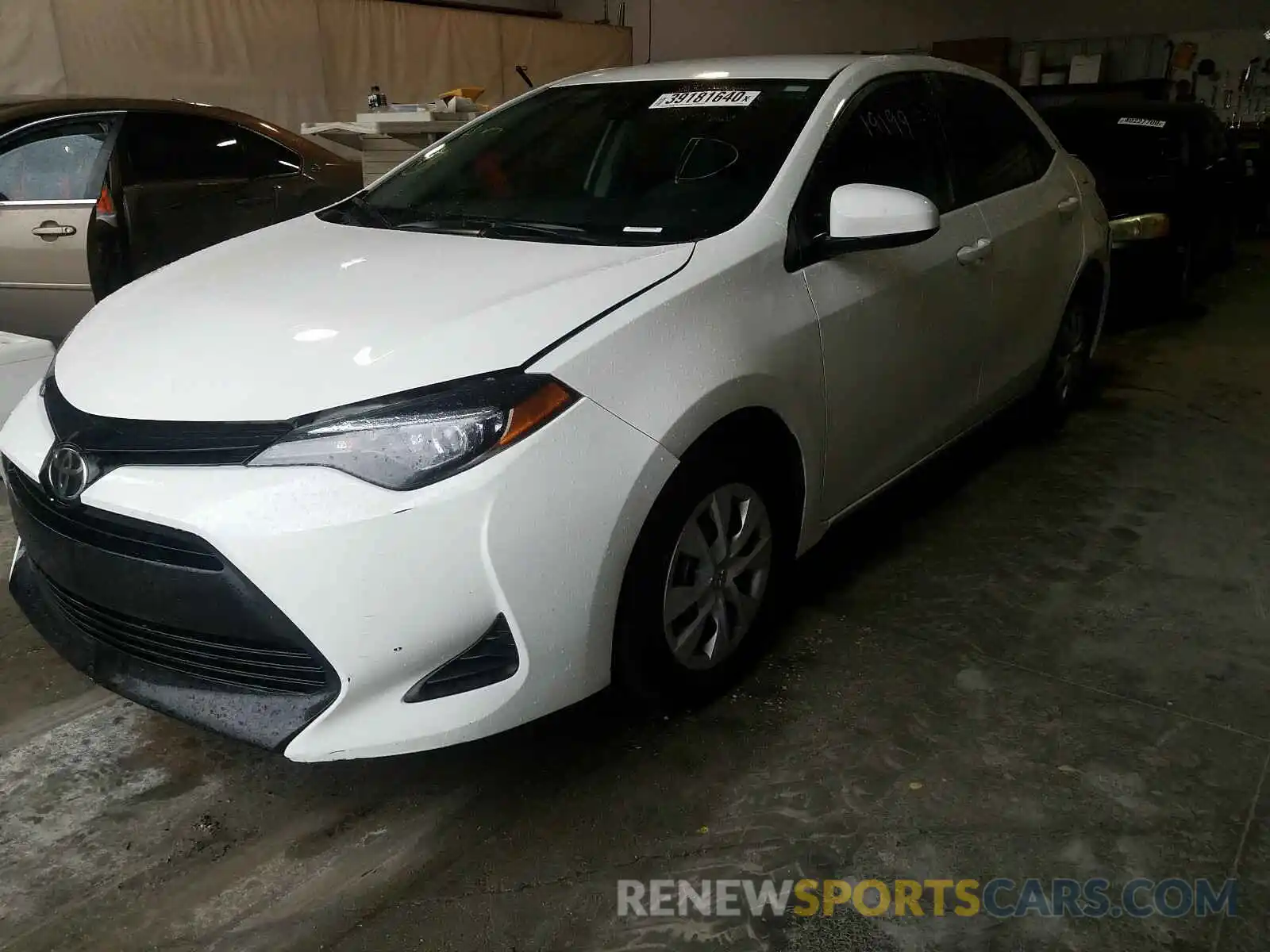 2 Photograph of a damaged car 5YFBURHE0KP905557 TOYOTA COROLLA 2019