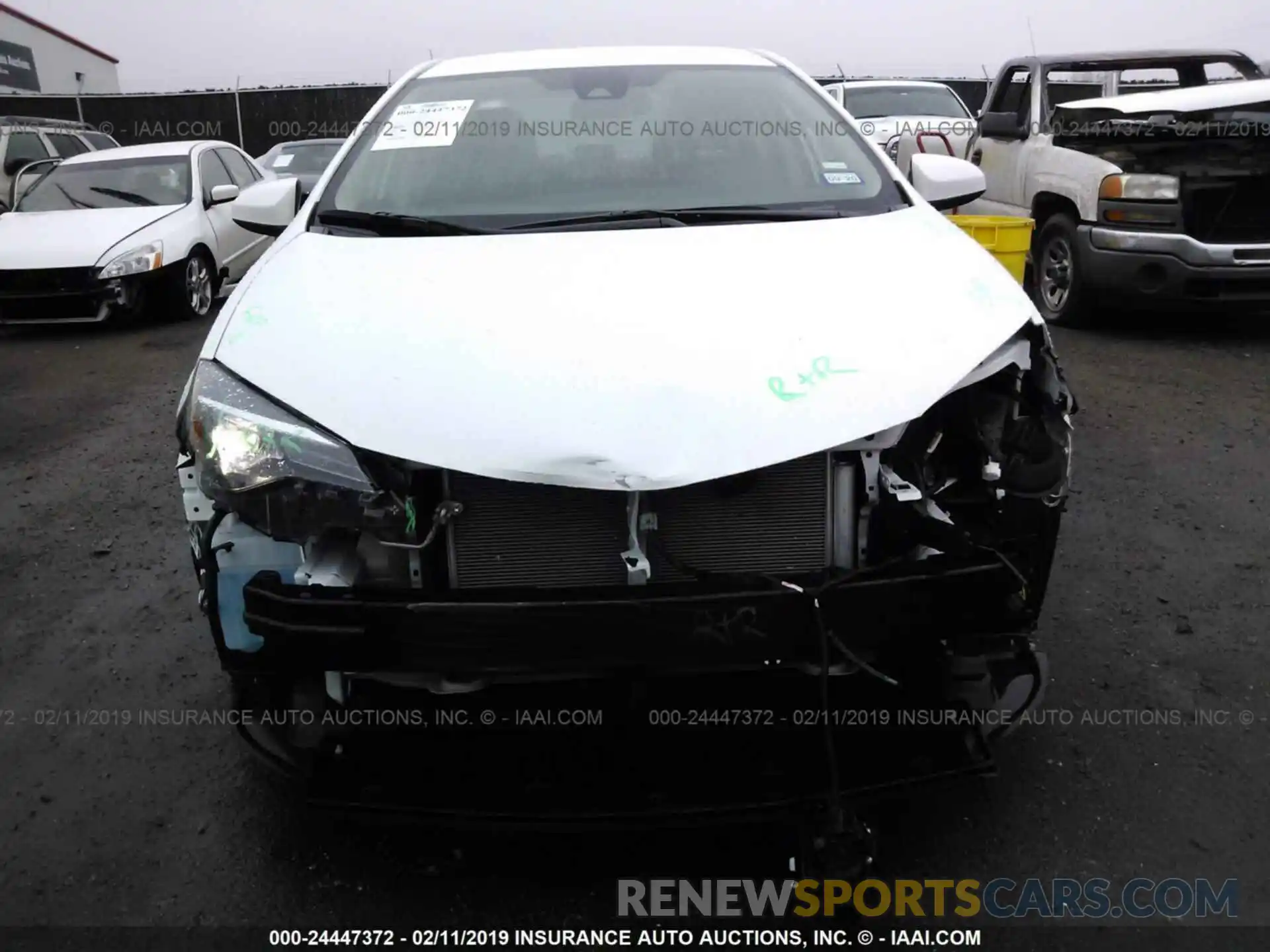 6 Photograph of a damaged car 5YFBURHE0KP906207 TOYOTA COROLLA 2019