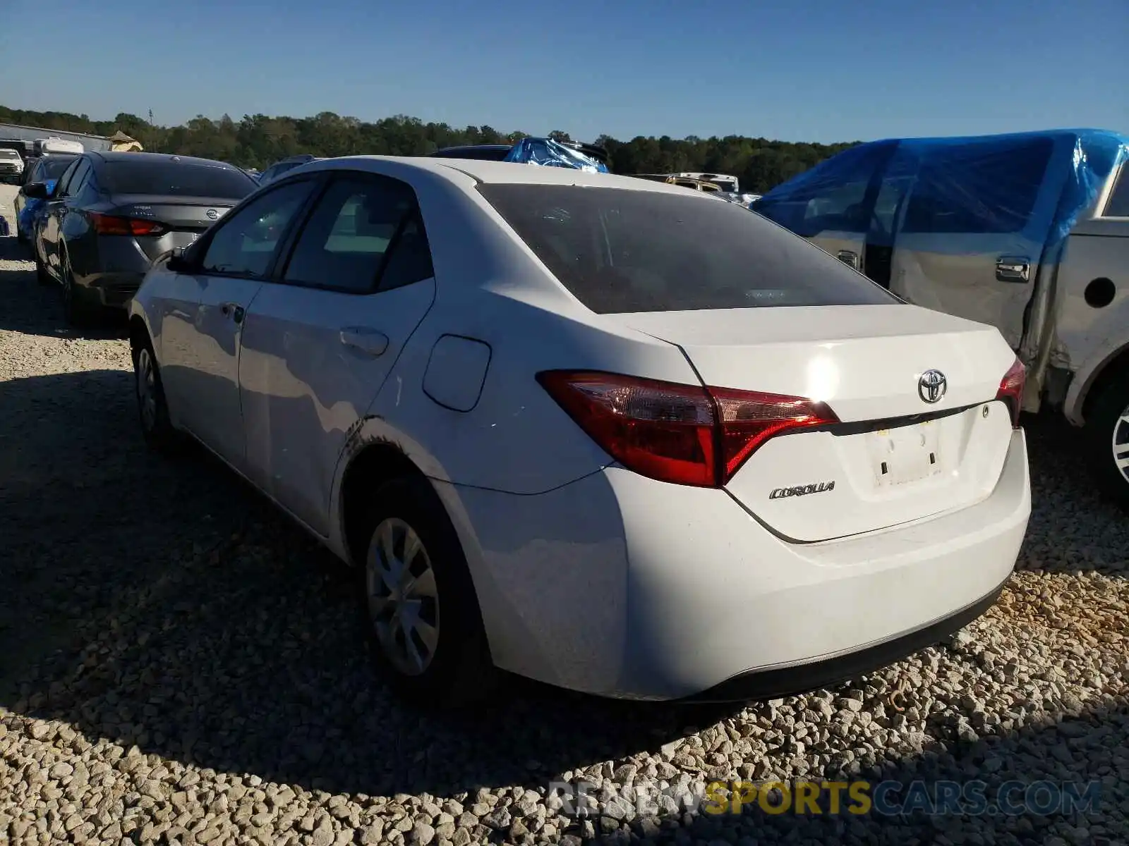 3 Photograph of a damaged car 5YFBURHE0KP907227 TOYOTA COROLLA 2019